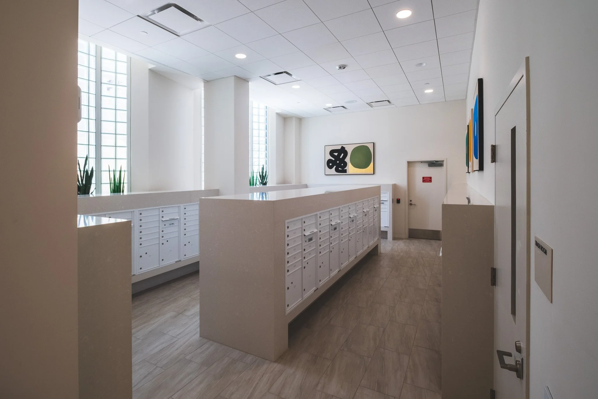 600 San Pedro_Interior_Mail Room 2.jpg