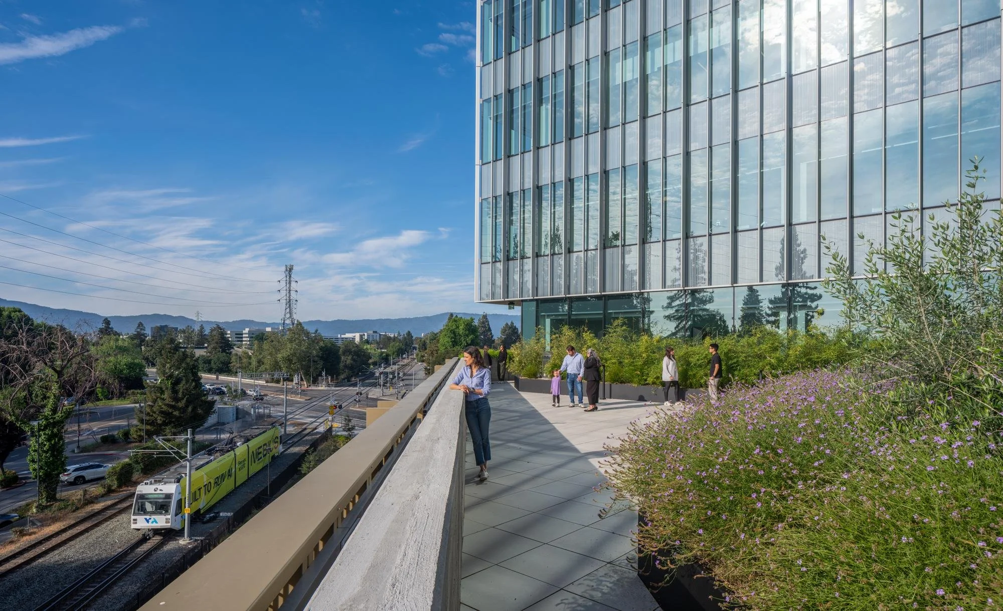 Bascom_Exterior_Terrace.jpg