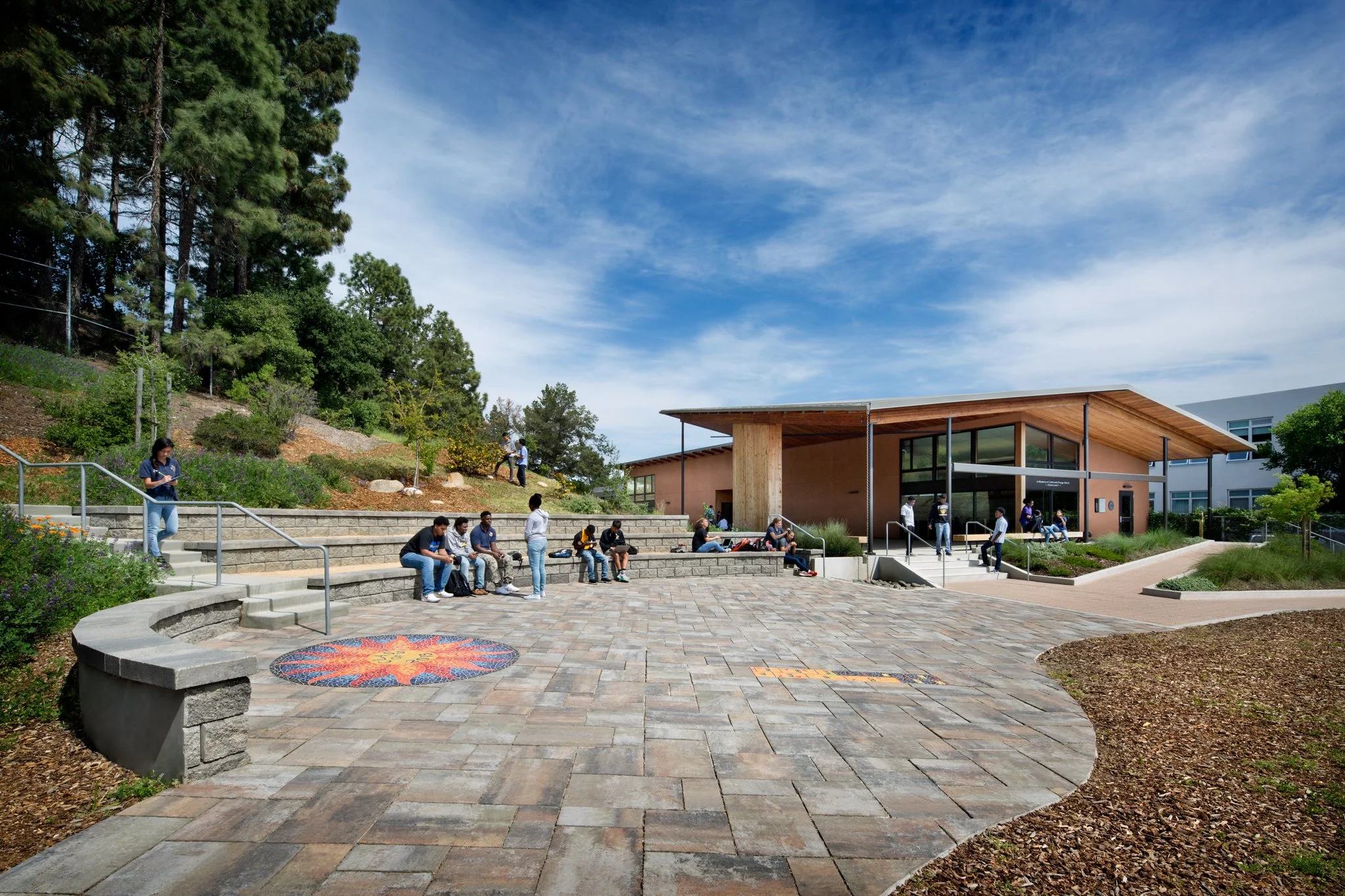 Bishop O'Dowd_Exterior_Quad.jpg