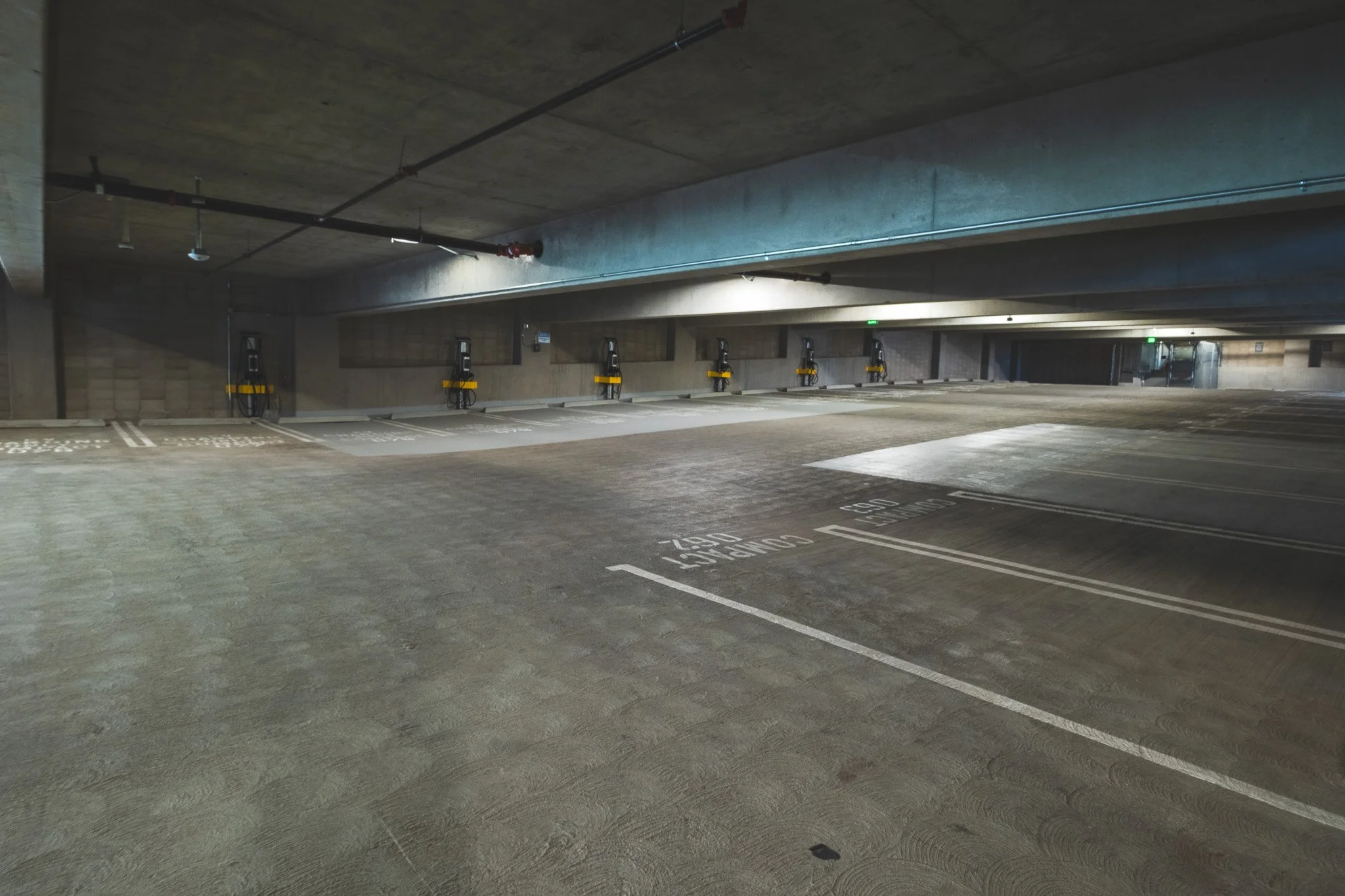 600 San Pedro_Exterior_Parking Garage 2.jpg