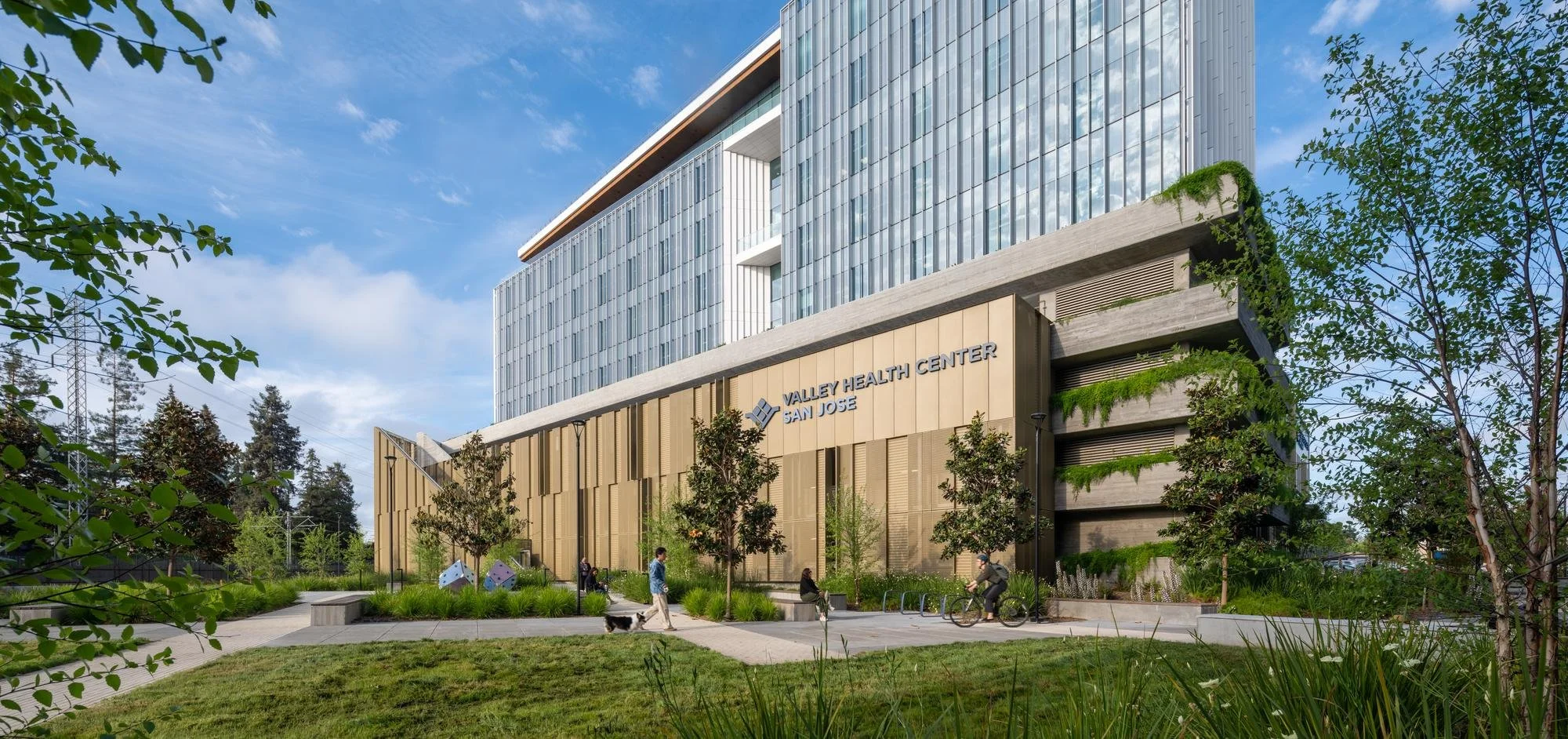 Bascom_Exterior_Exterior 12.jpg