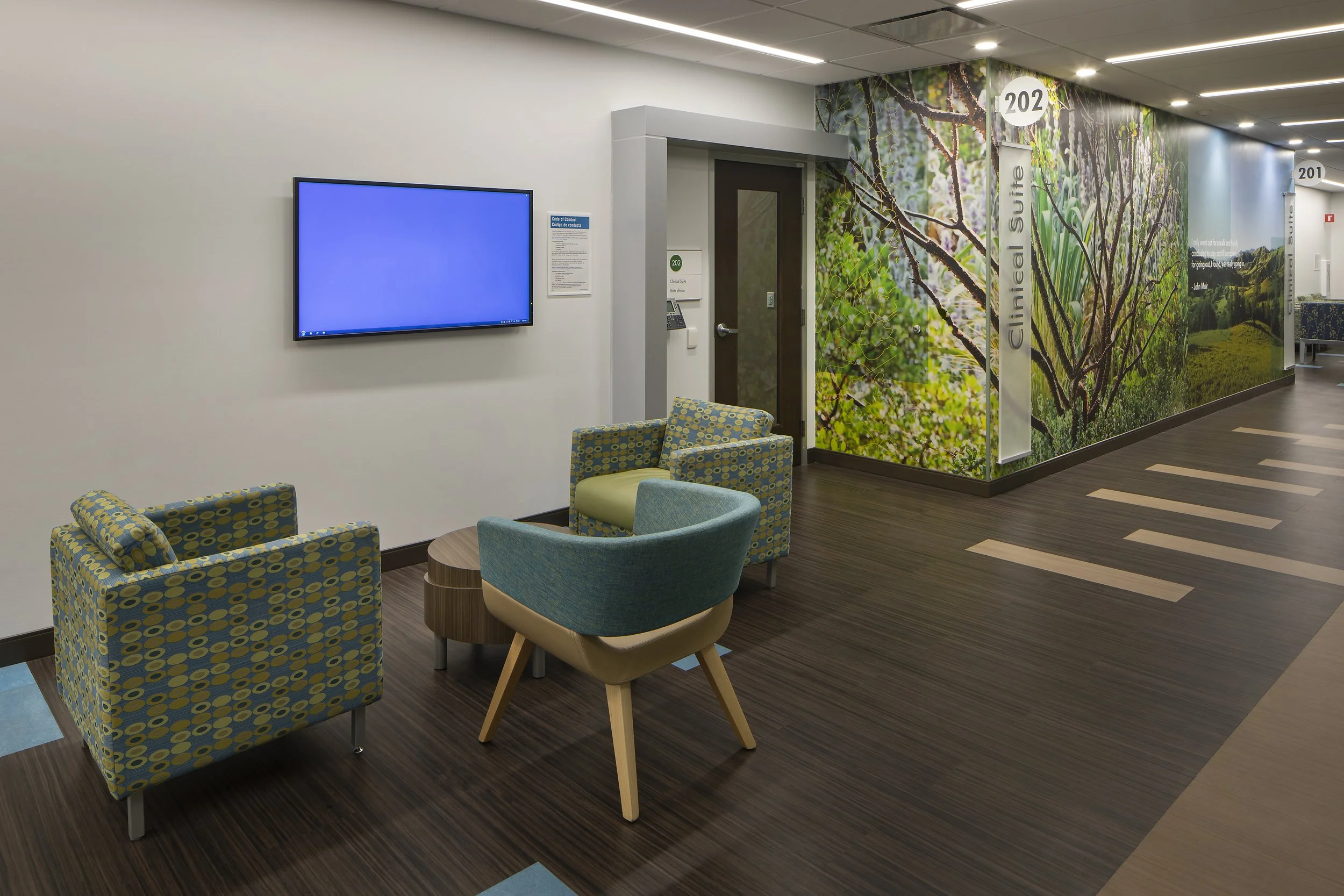 Kaiser Murrieta MOB_Interior_Seating Area 2.jpg