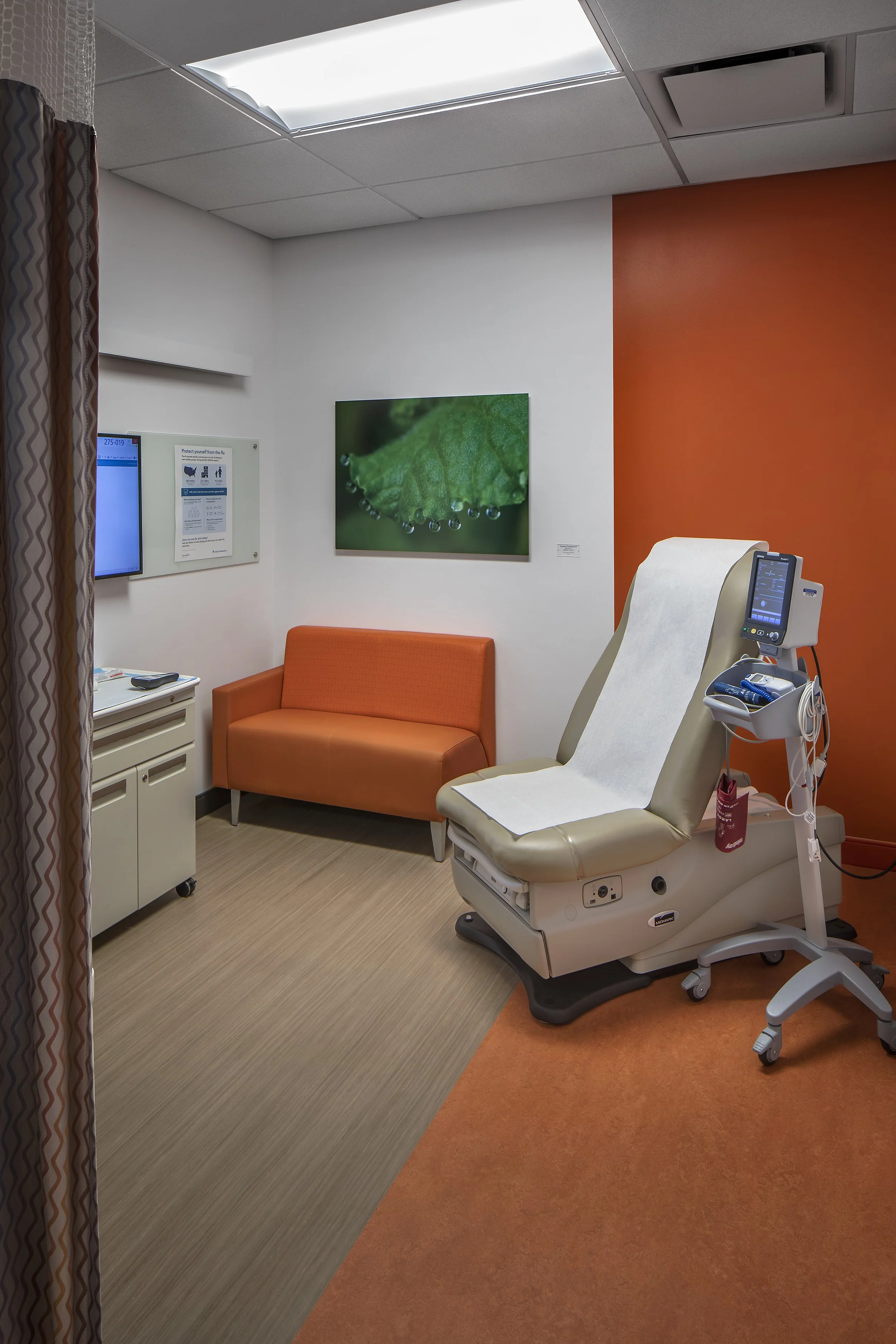 Kaiser Murrieta MOB_Interior_Patient Room 1.jpg