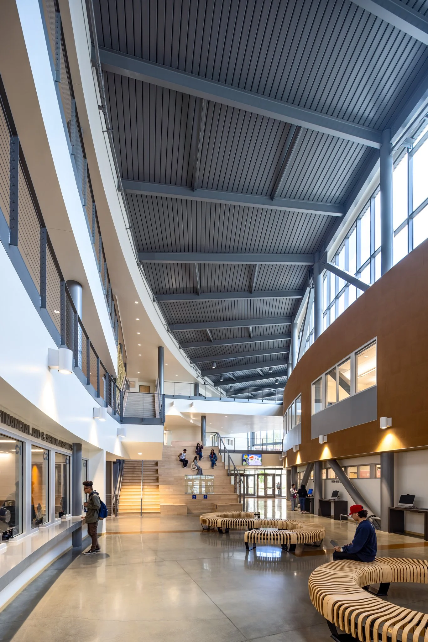 Pankow applied Lean Construction principles at LAMC to improve workflow, reduce waste, and maintain schedule certainty. 