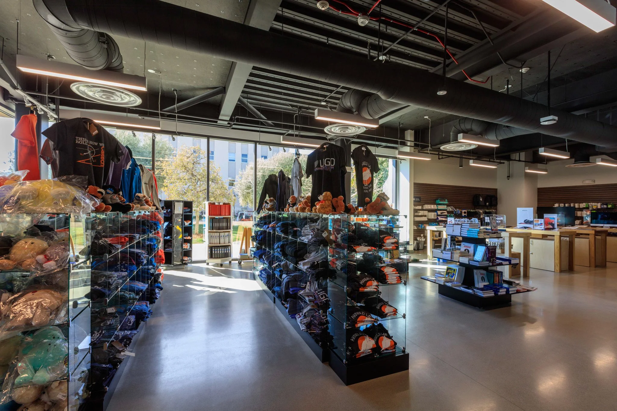 Caltech Hameetman_Interior_Bookstore.jpg