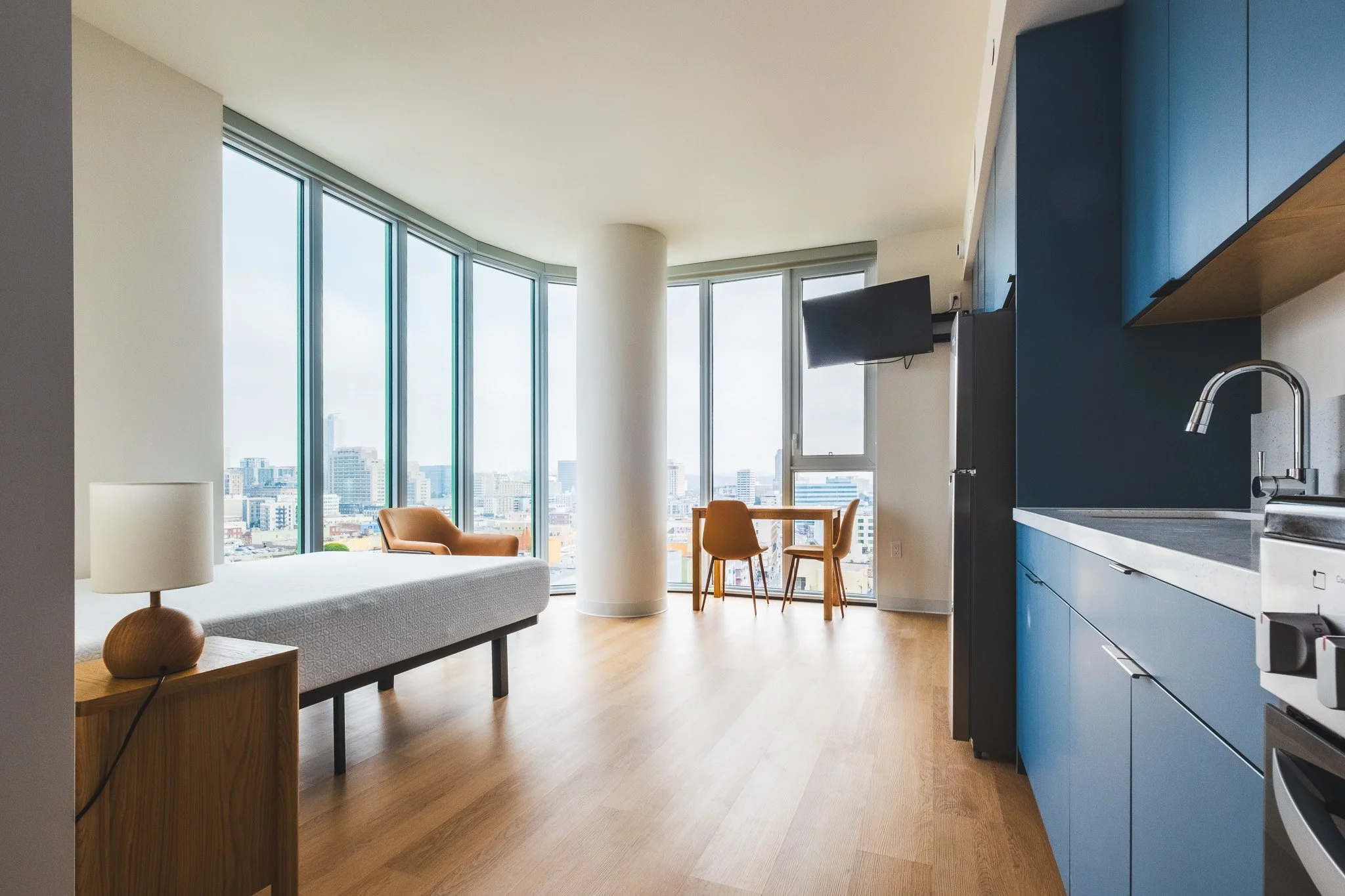 600 San Pedro_Interior_Bedroom 1.jpg