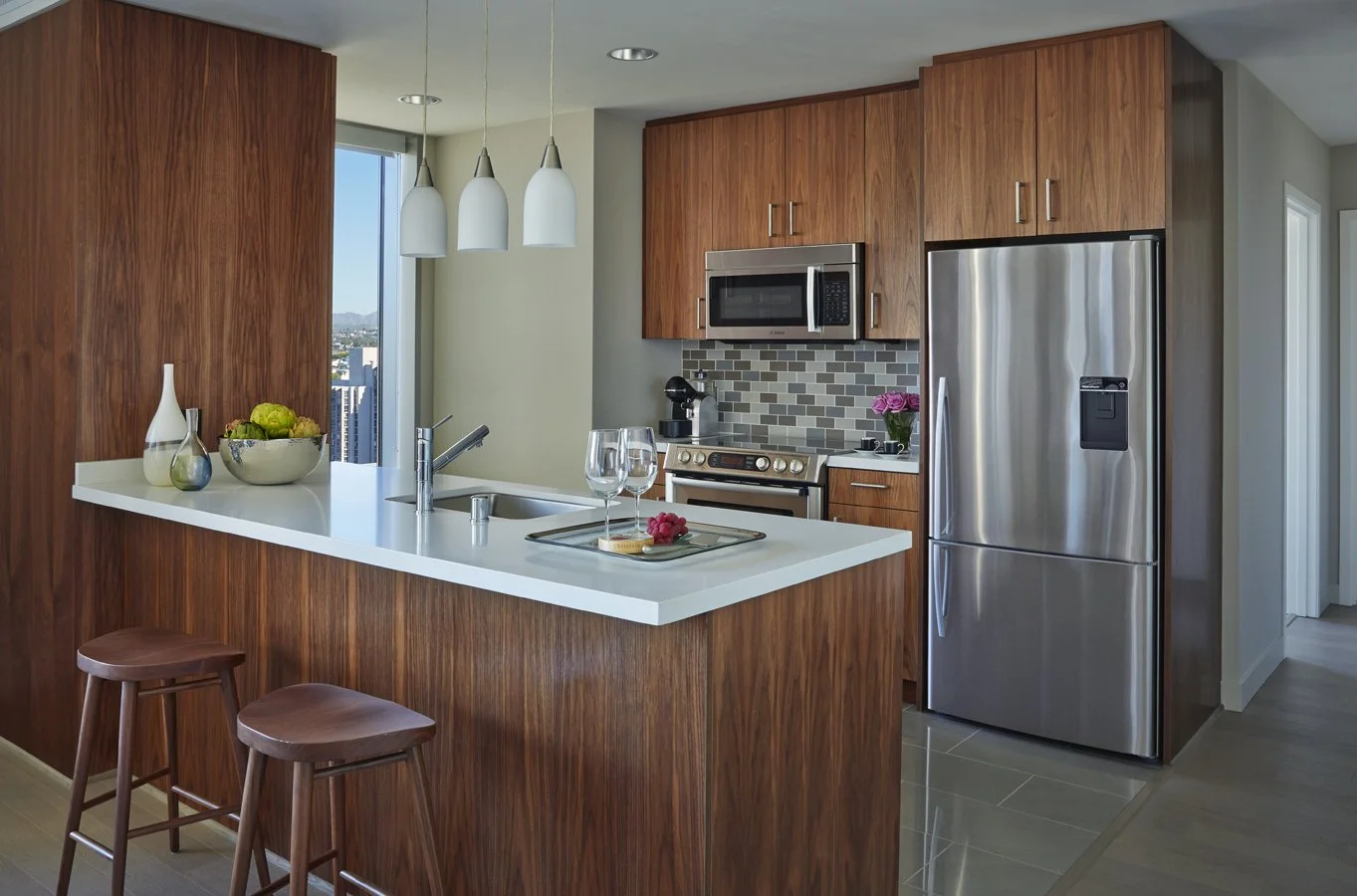 EMERSON-RM-1505 Kitchen.jpg