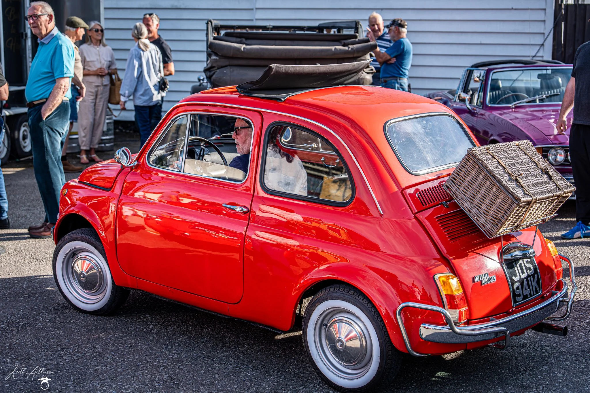 Six Bells pub meet 2026