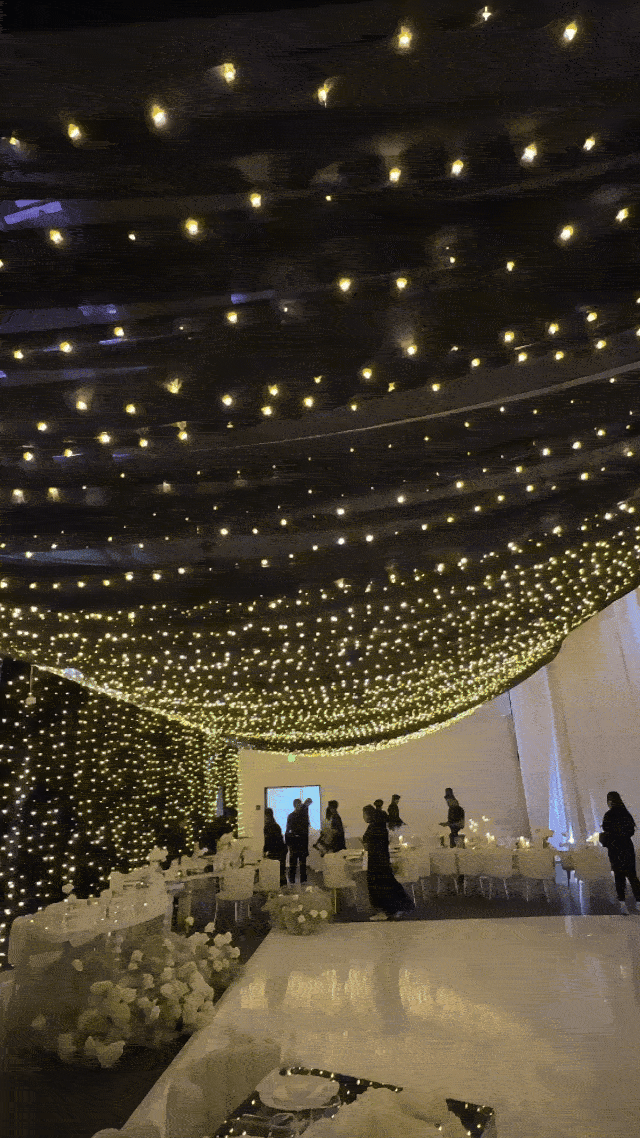 martinaeventgif.gif