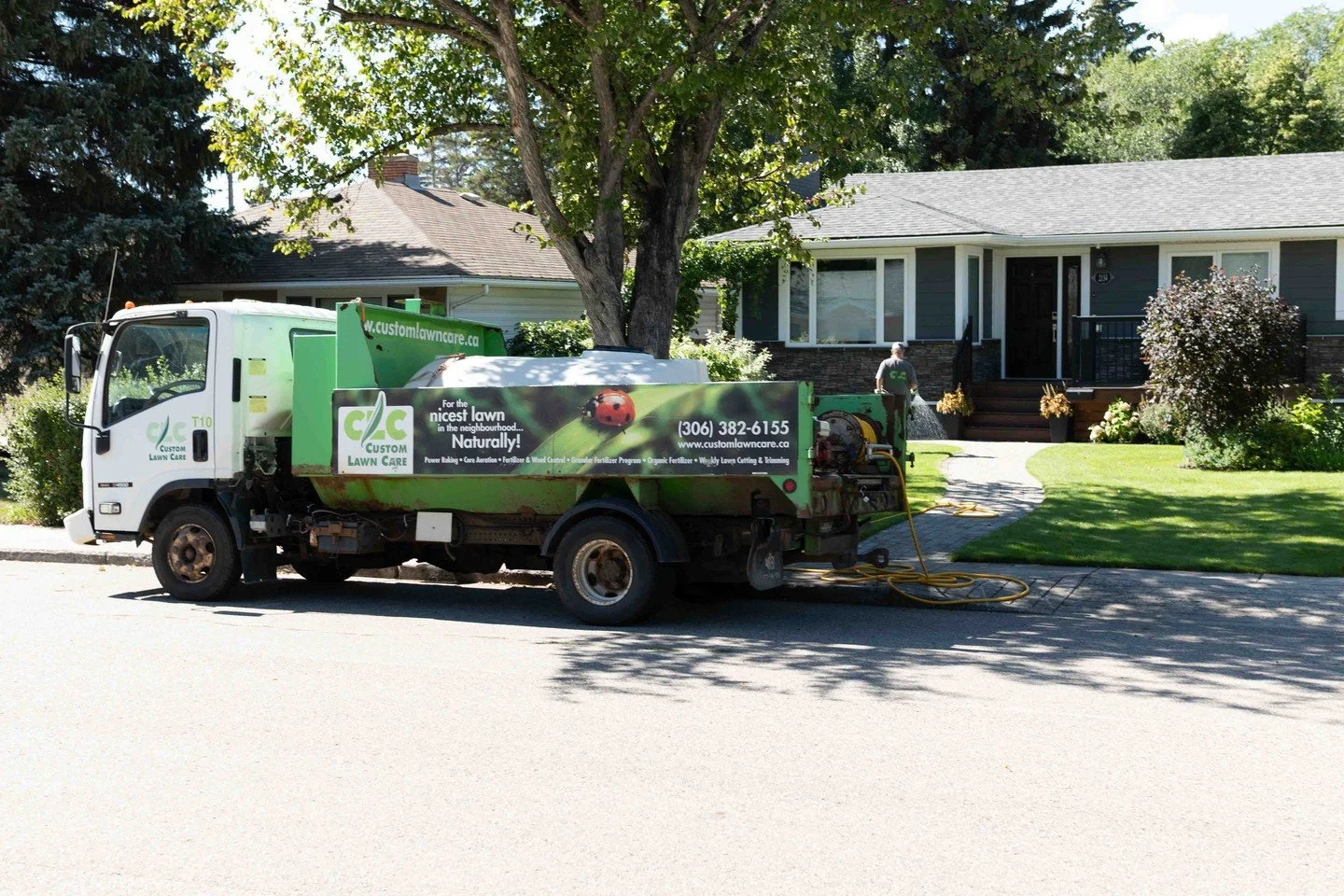 Did you know our signature 8-Step Program is what started it all 40 years ago? 🌱
Our fertilizer and weed control program is designed to deliver the greenest lawn on the block. Call today to book yours for 2026!

#LocalYXE #GreenerLawns #40years