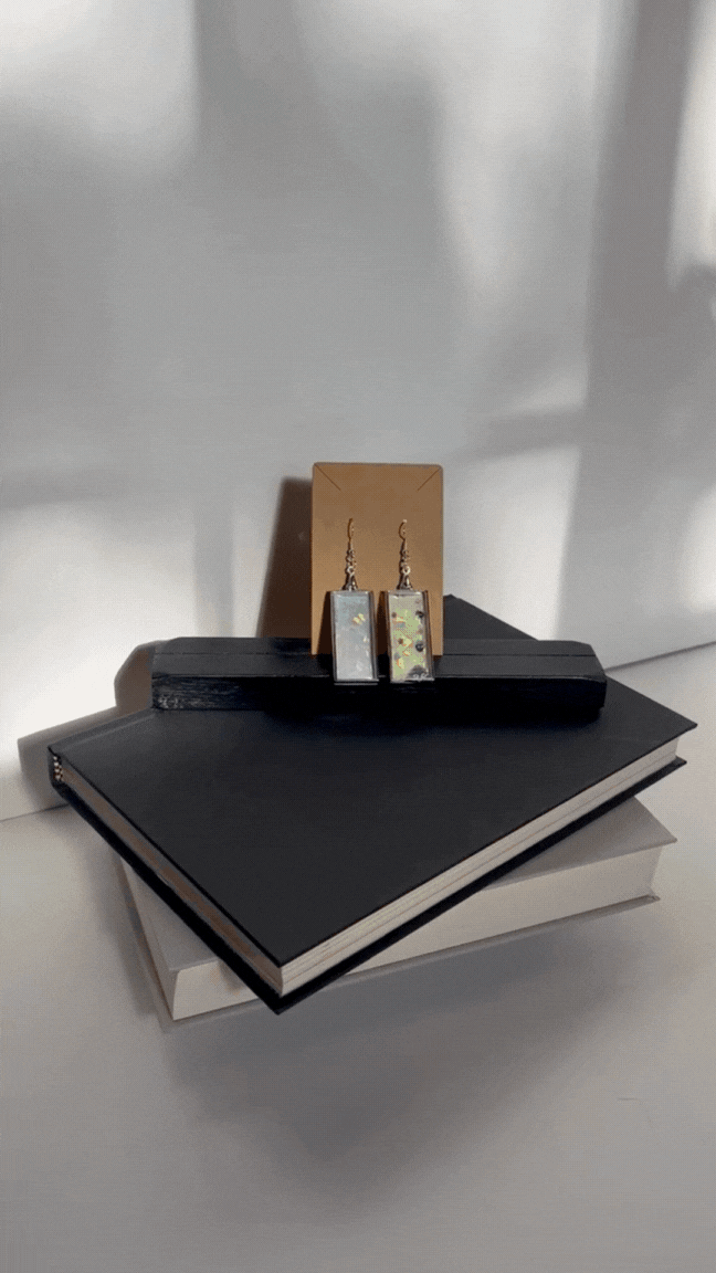 Black and Teal Simple Promotion Mobile Video (10).gif