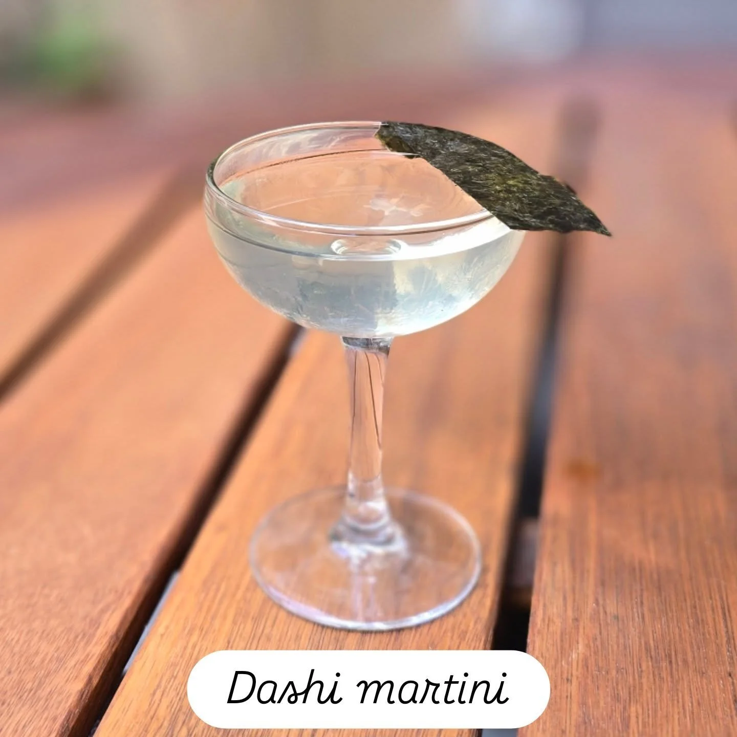 This dashi martini is everything I love in a martini: dry, savory, crisp, and refreshing. Made with @suntoryhakuvodka infused with katsuobushi and kombu, it provides just the right amount of depth and complexity without being overly savory. 

Recipe: