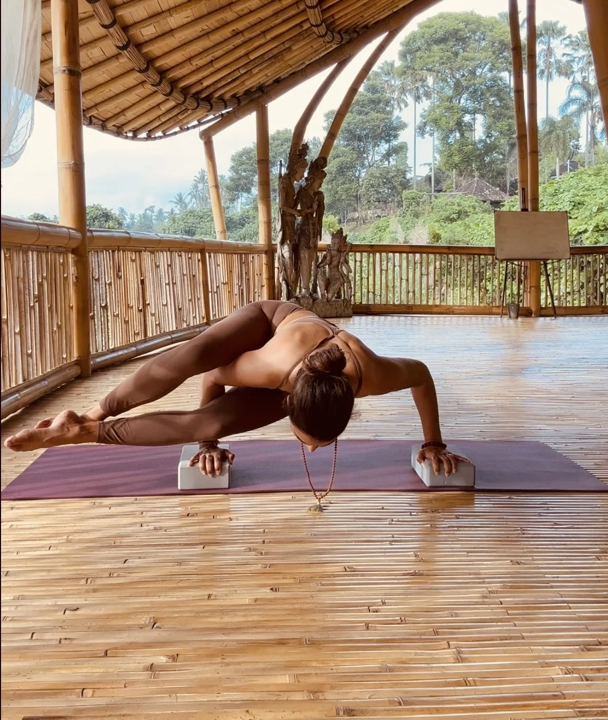 Yoga Eat Connect