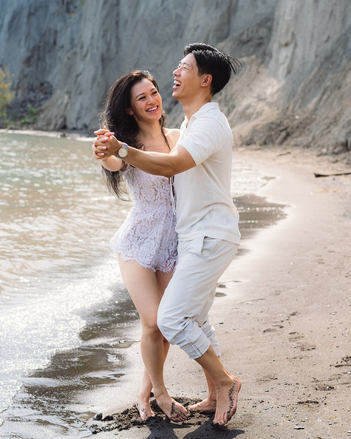 When the beach becomes the dance floor
.
.
.
.
.
.
.
.
.
.
.
#engaged #engagedcouple #torontoengagementphotographer #torontoengagamentphotography #torontoweddingphotographer #engagedintoronto