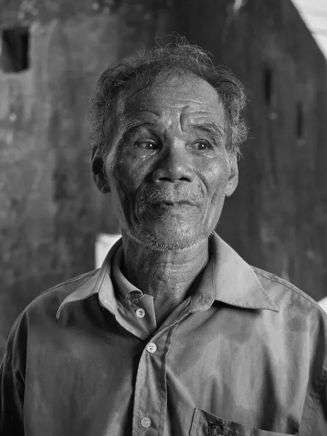 return-to-vietnam-vietnamese-man-community-portrait.jpg