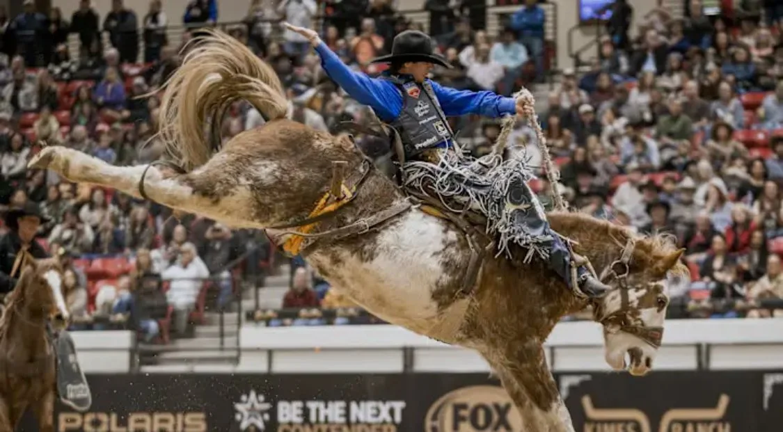 Flagged for What? Stetson Wright Rides Clean, Judges Ride Blind at NFR Round 6!