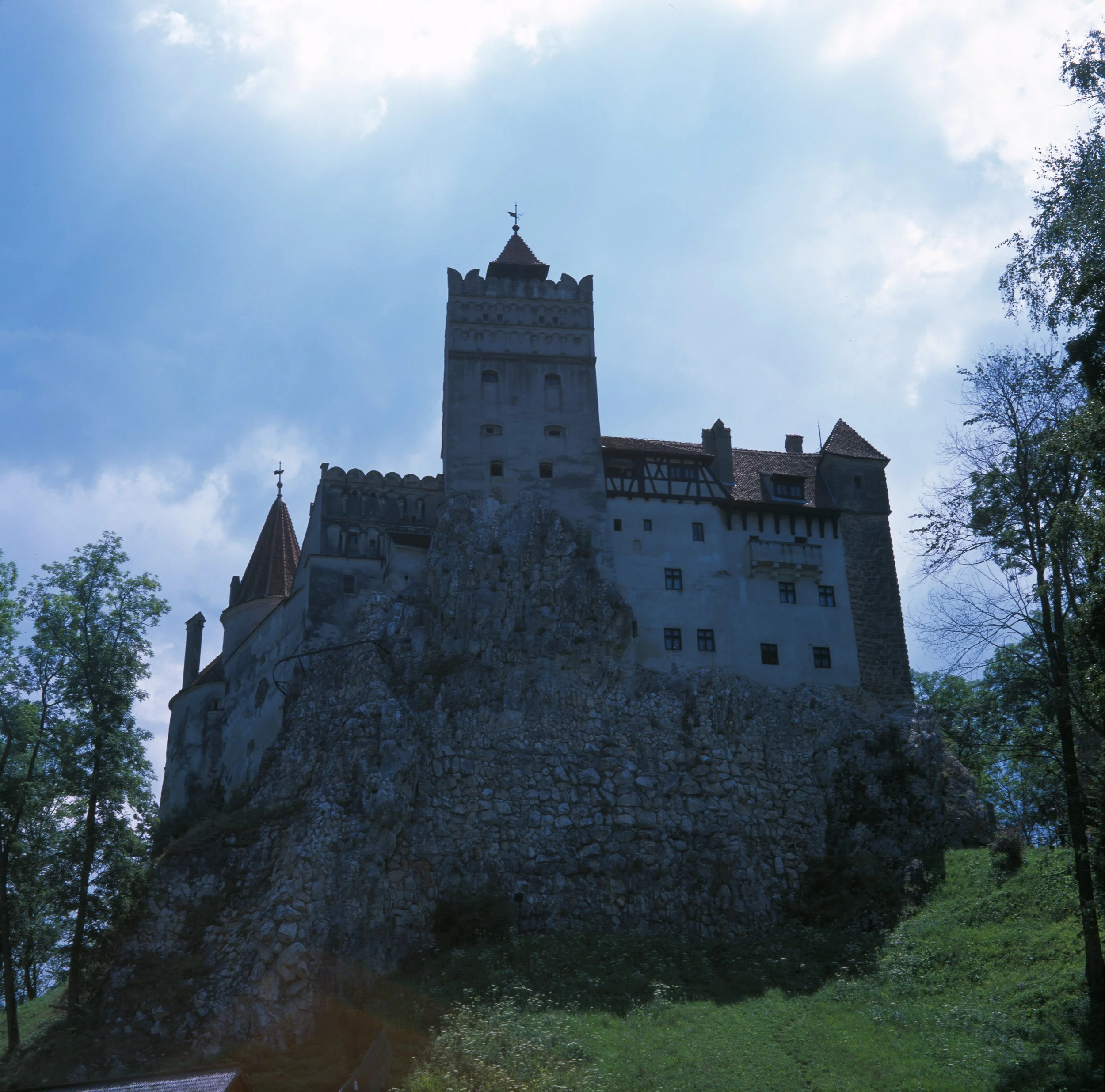 bran_castle_kailey_fellows_photography.jpg