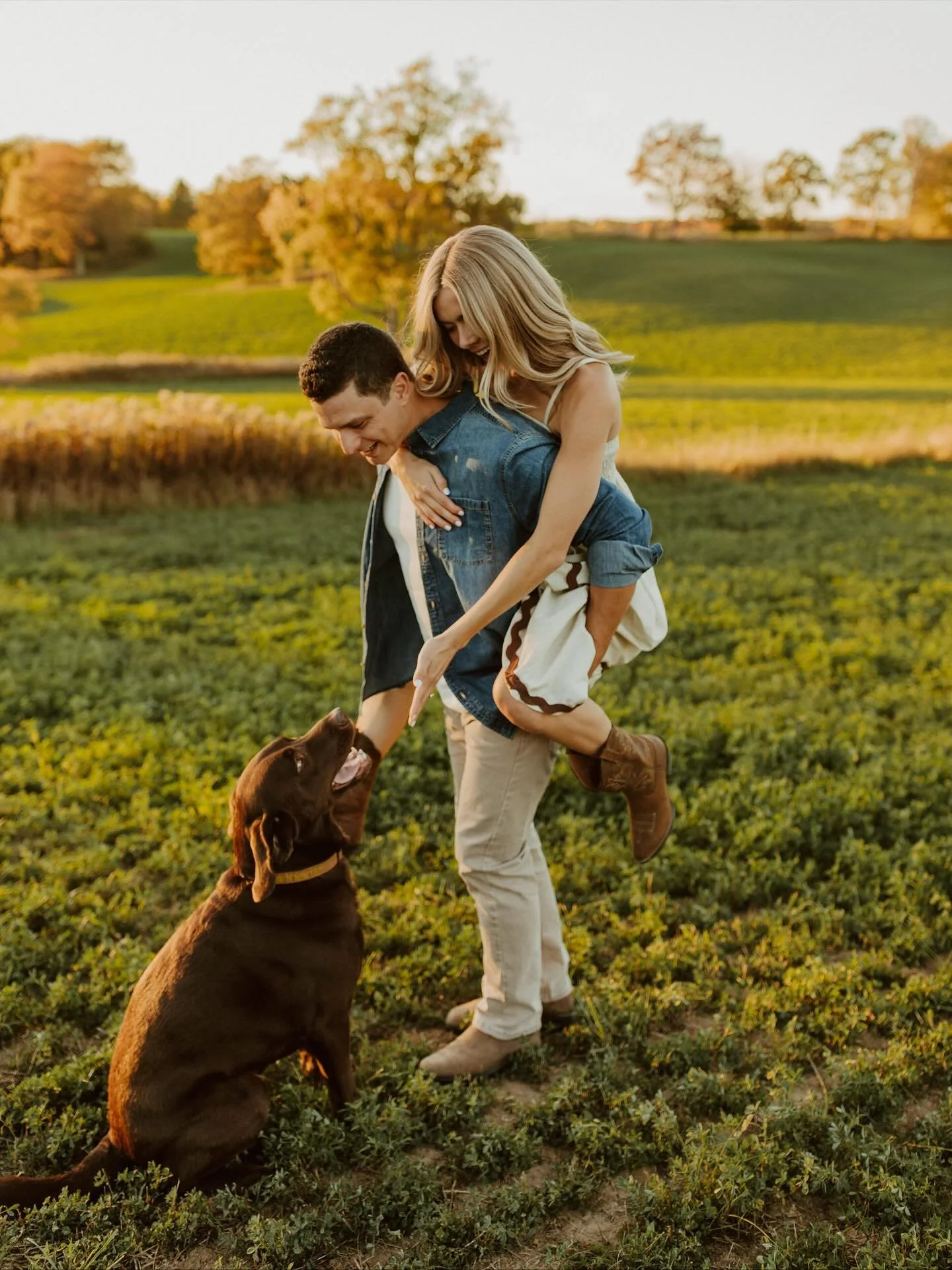 A little preview into J&amp;G&rsquo;s engagement session with the sweetest pup ever