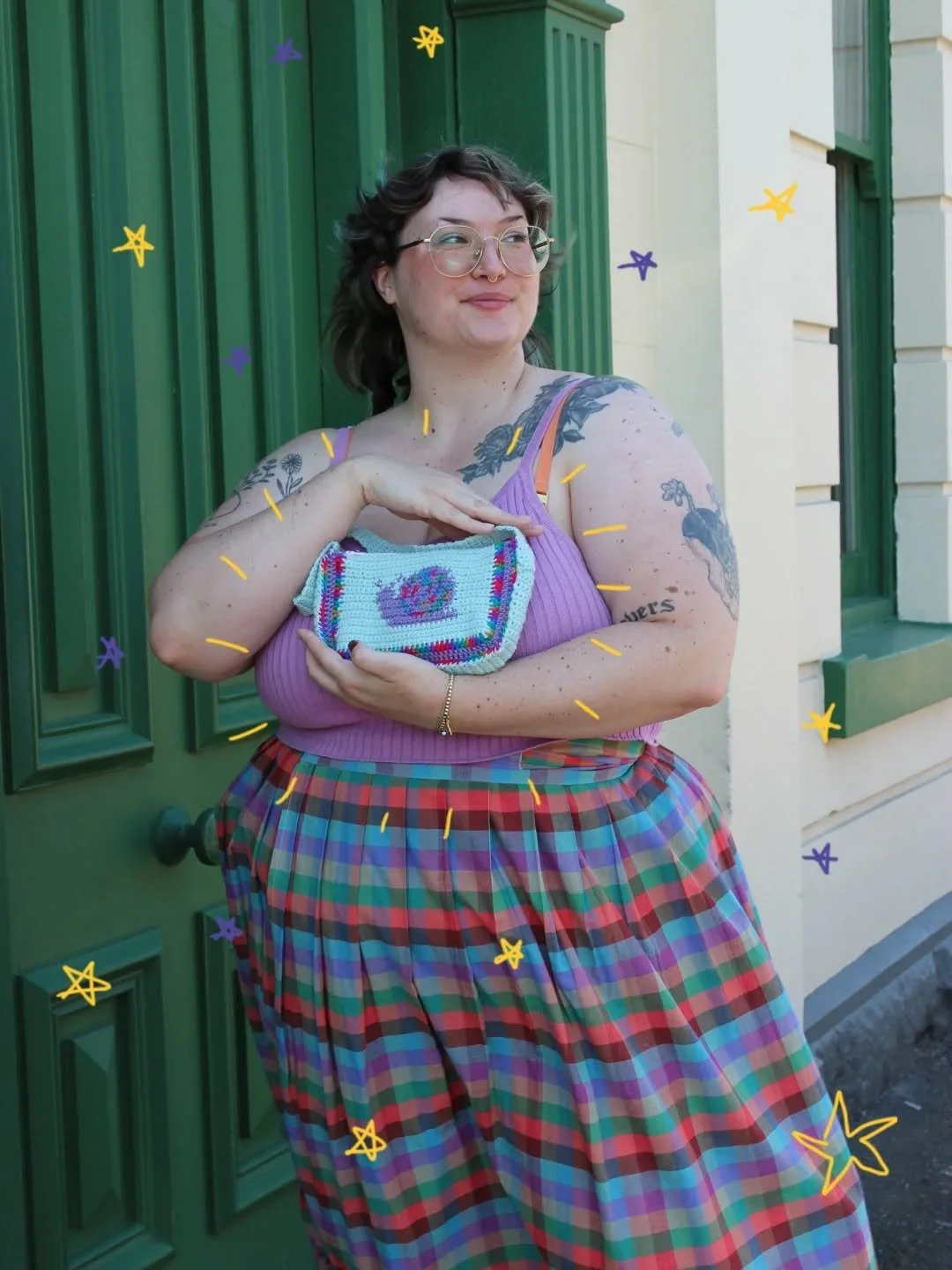 &uml;`*&bull;Hello there &bull;*&acute;&uml;
This is the Mr Snail bag modelled by @cait_to_the_lyn ☆♡ 
With a little zip to keep everything safe, and lined with a sturdy cotton pouch, this is the perfect little bag to carry around your fairy garden t