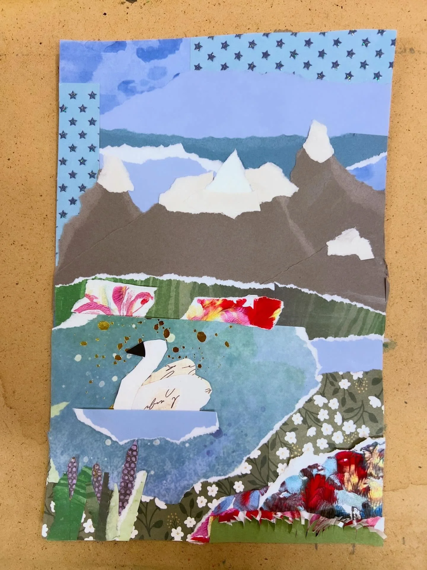 The Marigold Studio x Wellbeing Connection had an amazing evening exploring our Paper Day Dreams together. Time flew as we ripped, cut and glue our way through conversation and creativity! @newalbanywellbeing