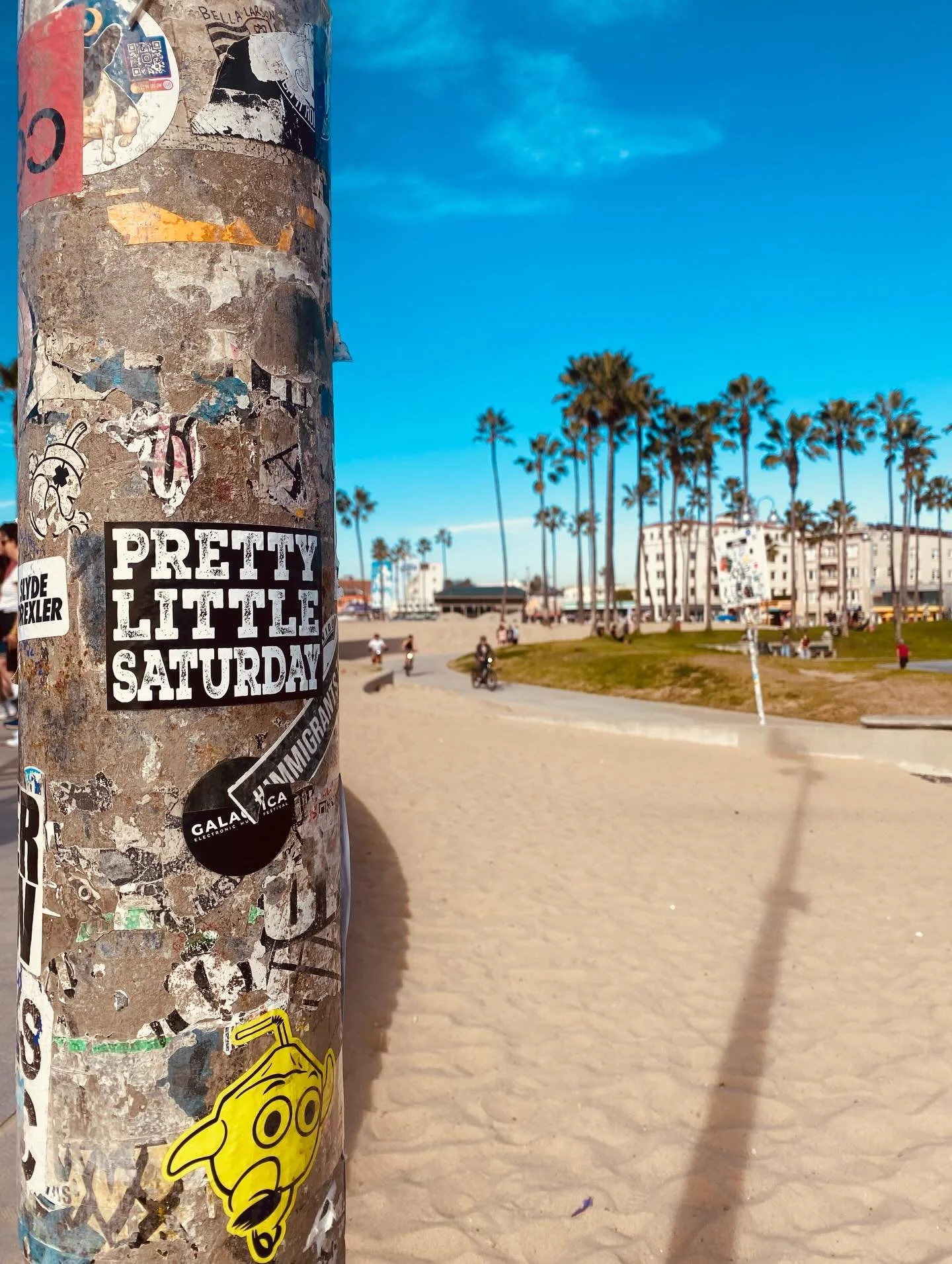 T minus 7 days before my debut album Long Overdue is out on streaming platforms everywhere! Stay tuned for some fun press coming from @happymagtv too! #longoverdue #prettylittlesaturday #venicebeach #independentmusic #indiepop