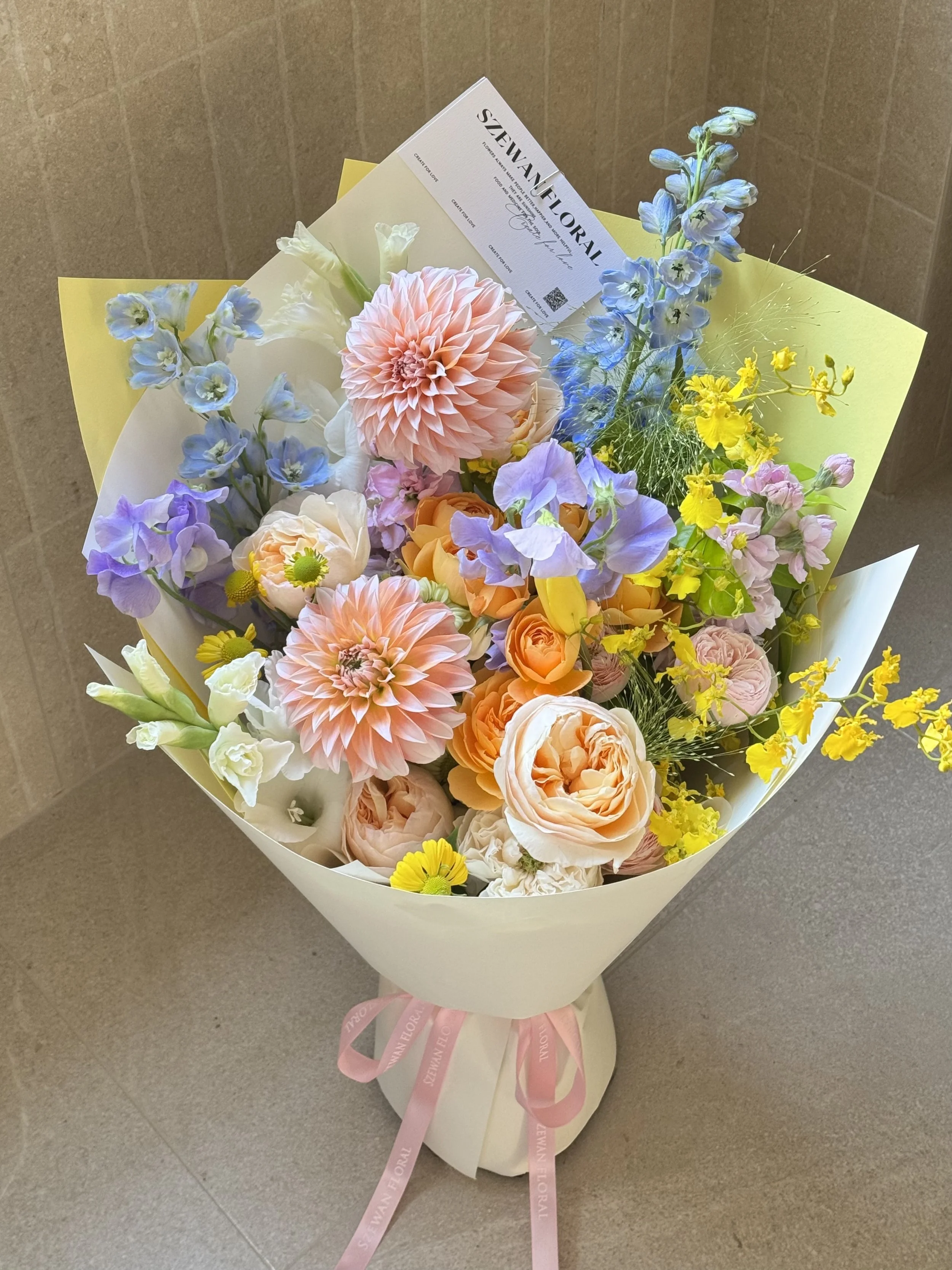 Surprise Bloom (Grand)