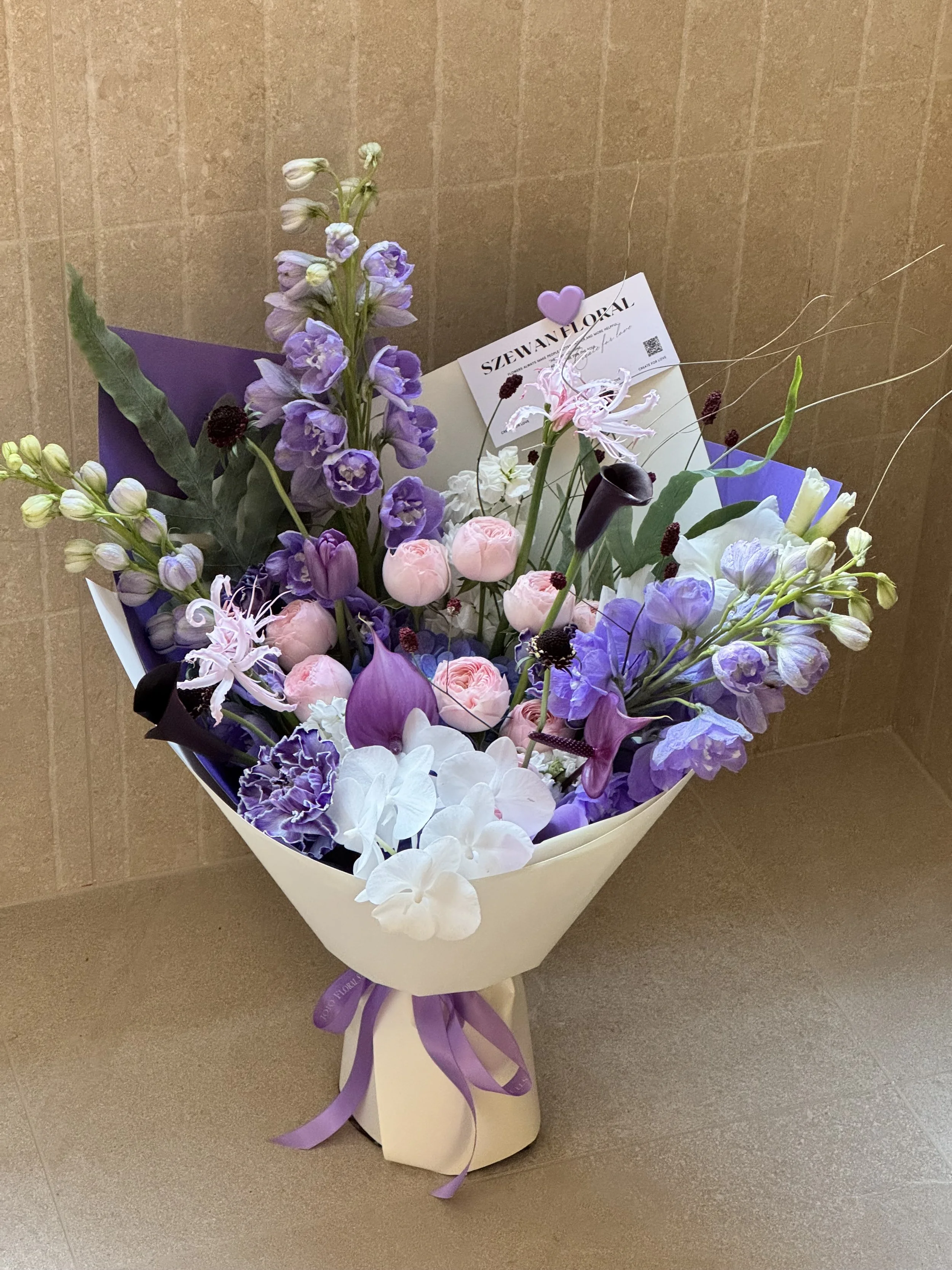 Surprise Bloom (Luxe)