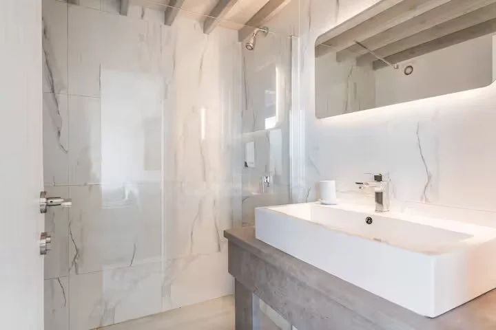 marathon blue villa