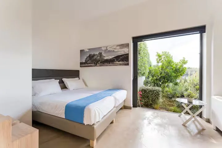 marathon blue villa