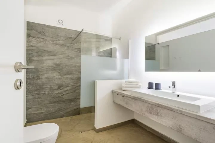 marathon blue villa