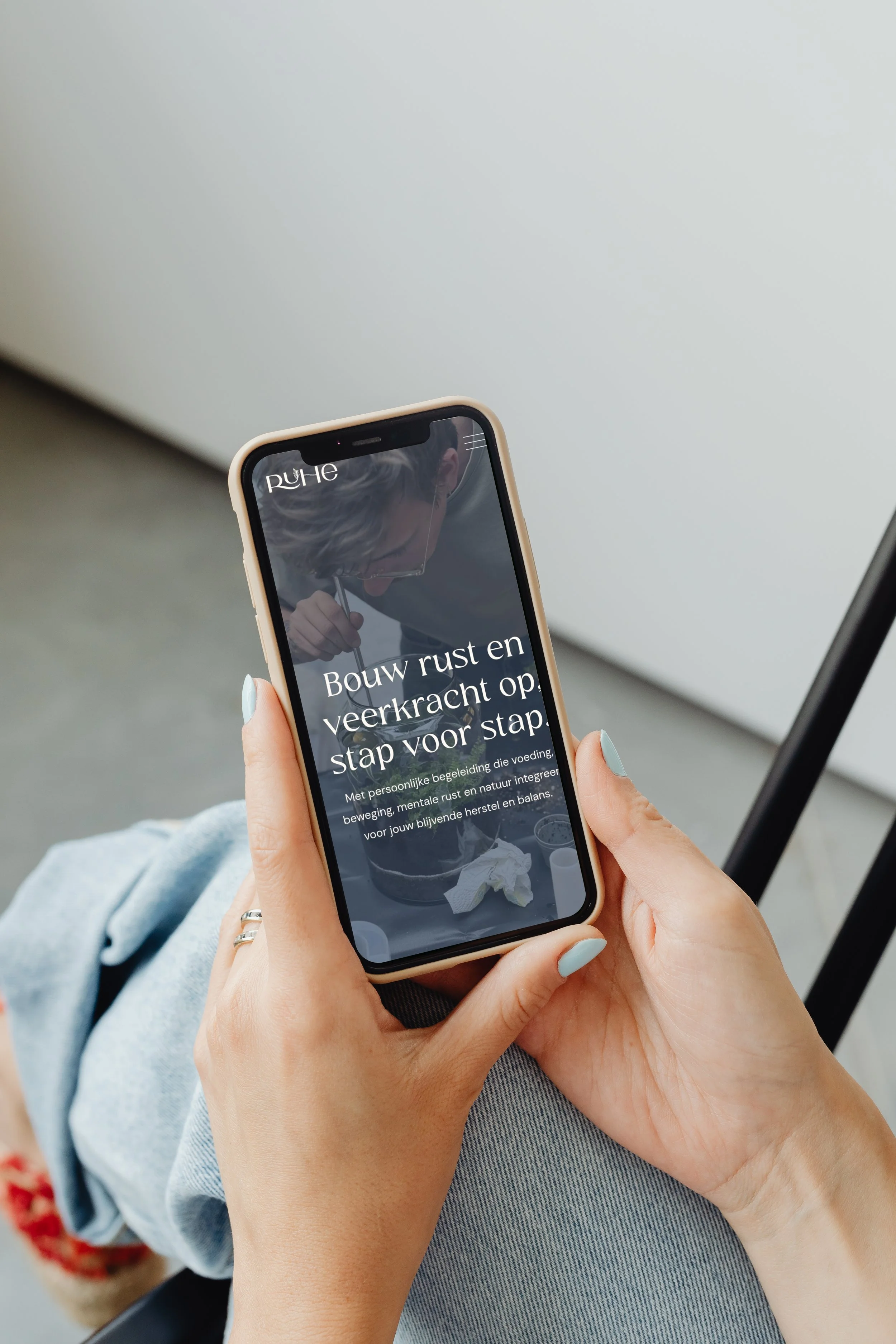 ruhe-iphone-02.jpeg