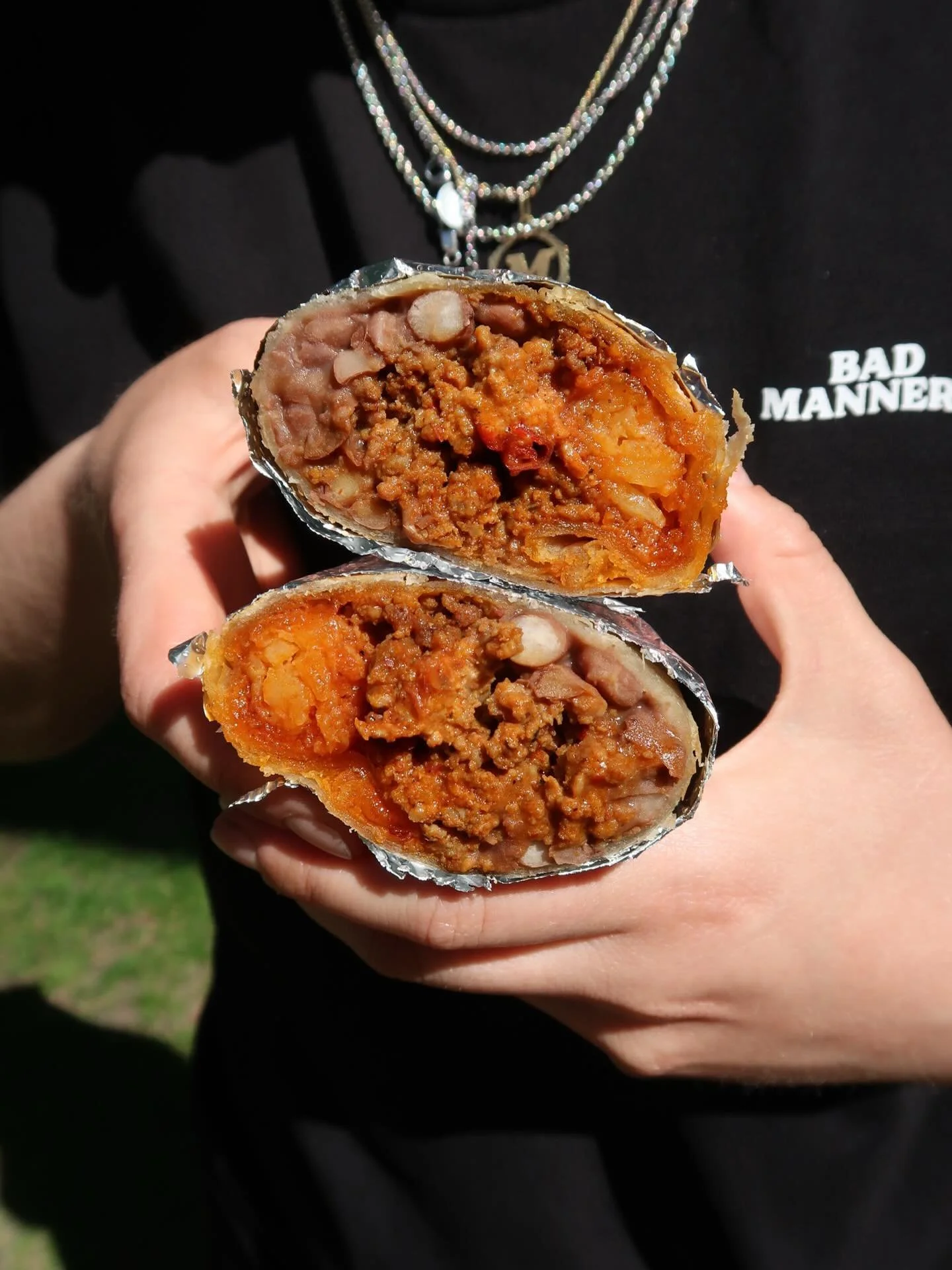 Choripapa.

Mexican chorizo, flor de mayo beans, potato, candied chilli, mayo, salsa roja.

On now.
