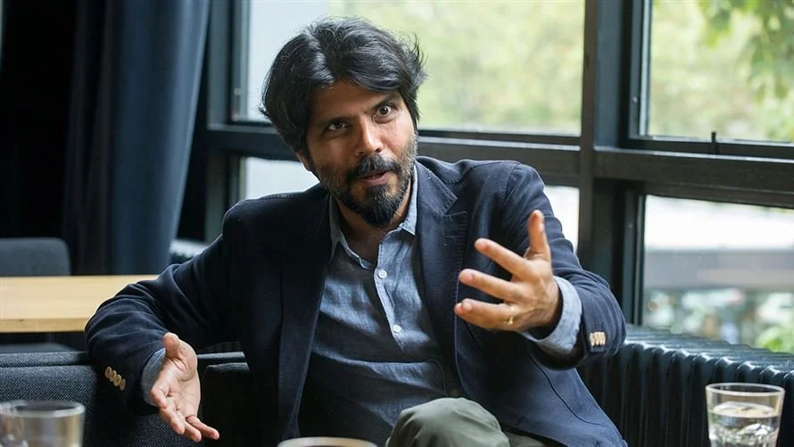 PANKAJ MISHRA: Totalitarismo liberal
