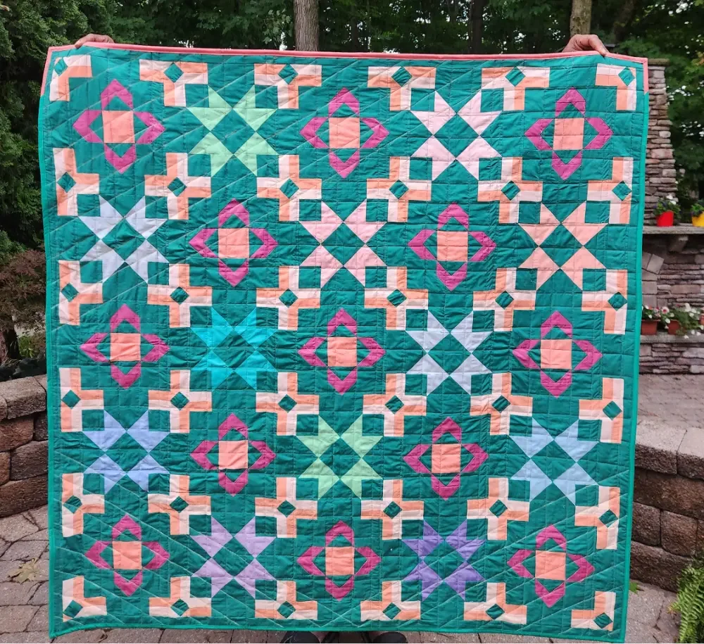 Lattice Glow | Diamond Star Quilt Pattern | Beginner | Straight Stitching