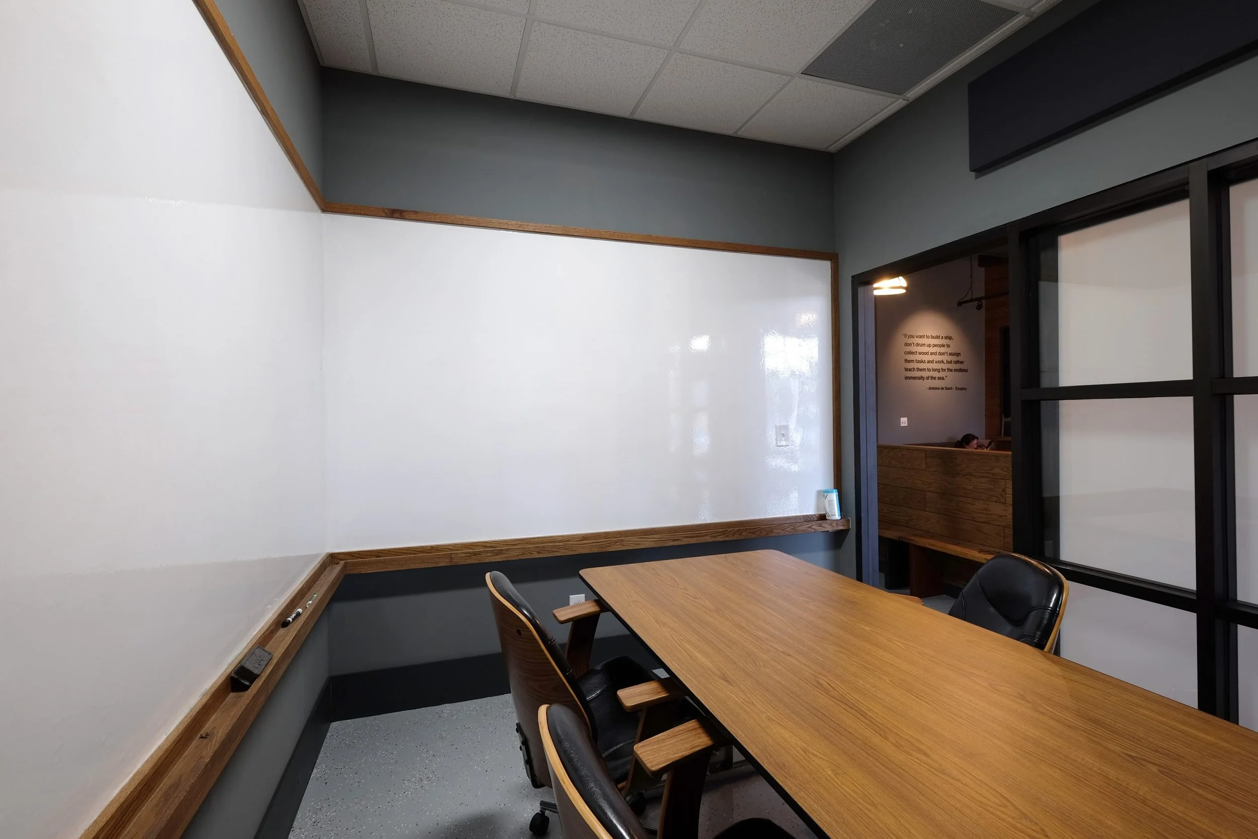 An image of Study Co.'s interior 07