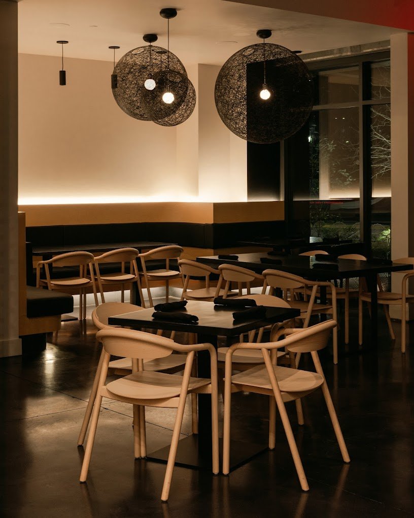 An image of Mikata's interior 04