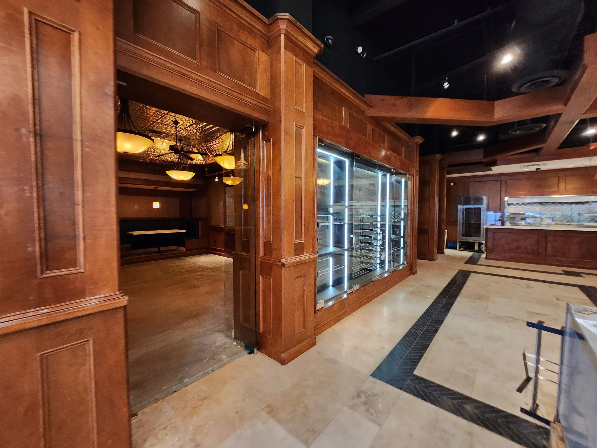 An image of Luci's interior 05