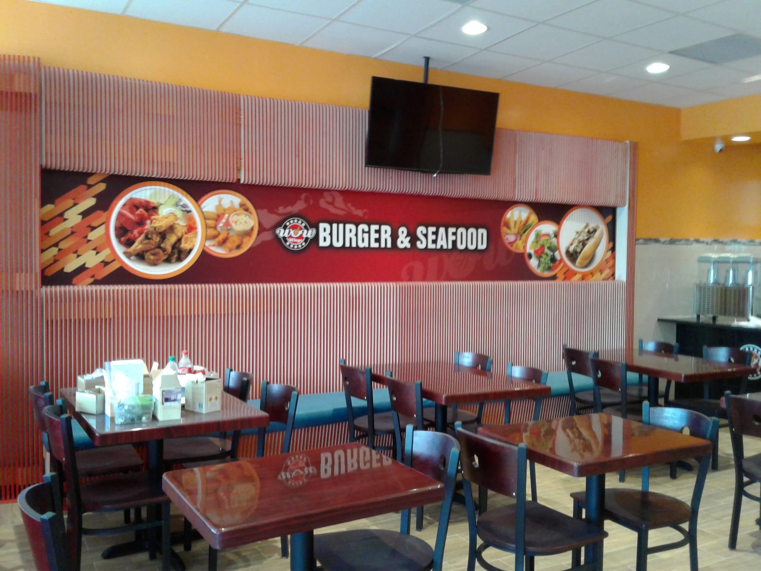 An image of WOW's interior 02