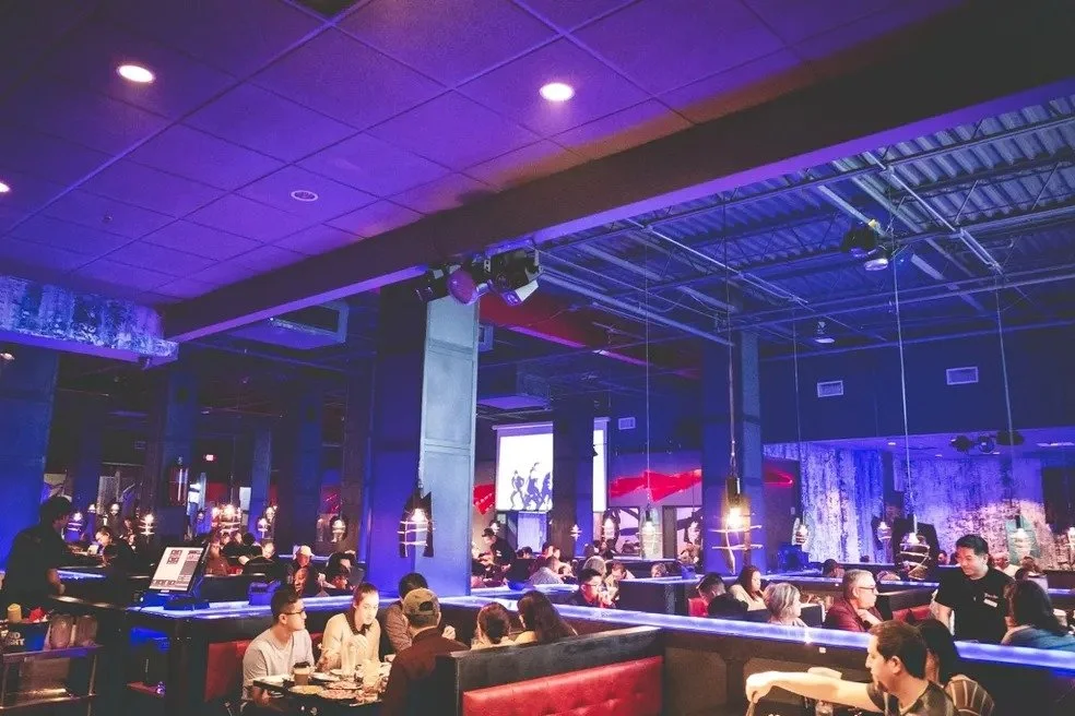 An image of Iron Age's interior 02