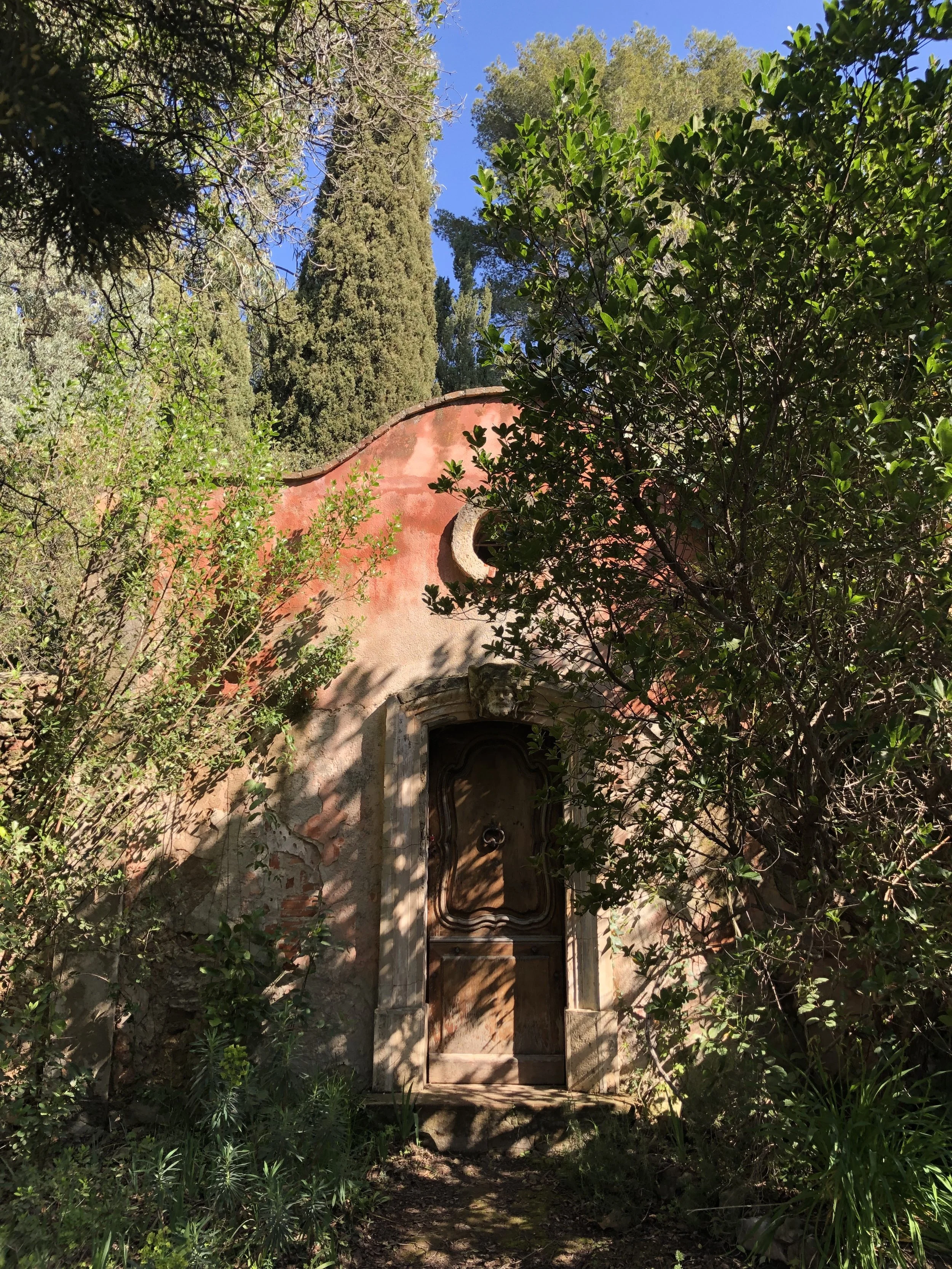 Chapelle provençale à promîtes de votre maison d'hôtes