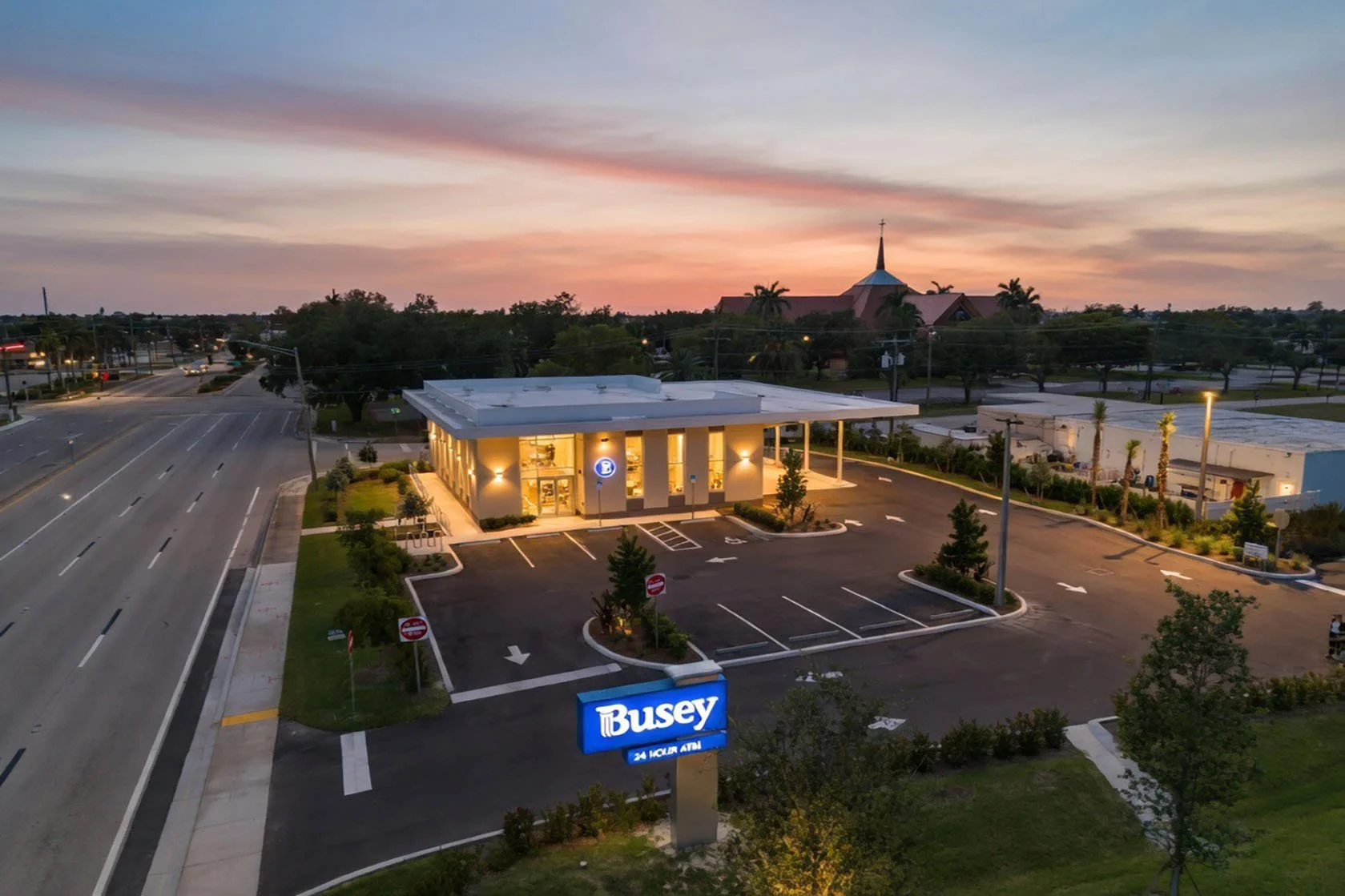 BuseyBank_DuskExterior_StevensConstruction.jpg