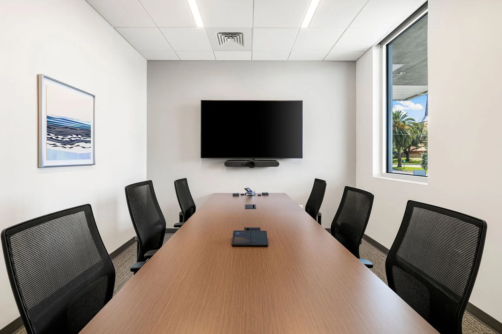 BuseyBannk_ConferenceRoom.jpg