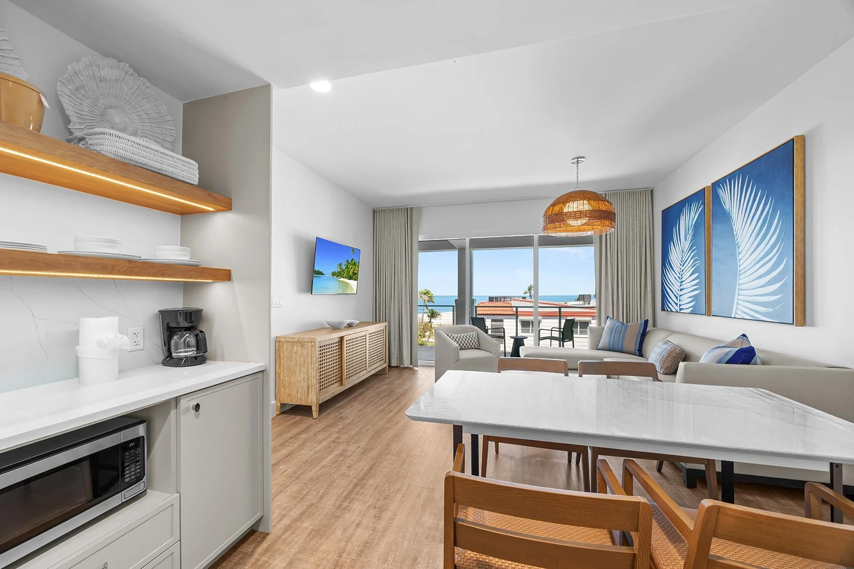 1Bedroom_poolview.jpg