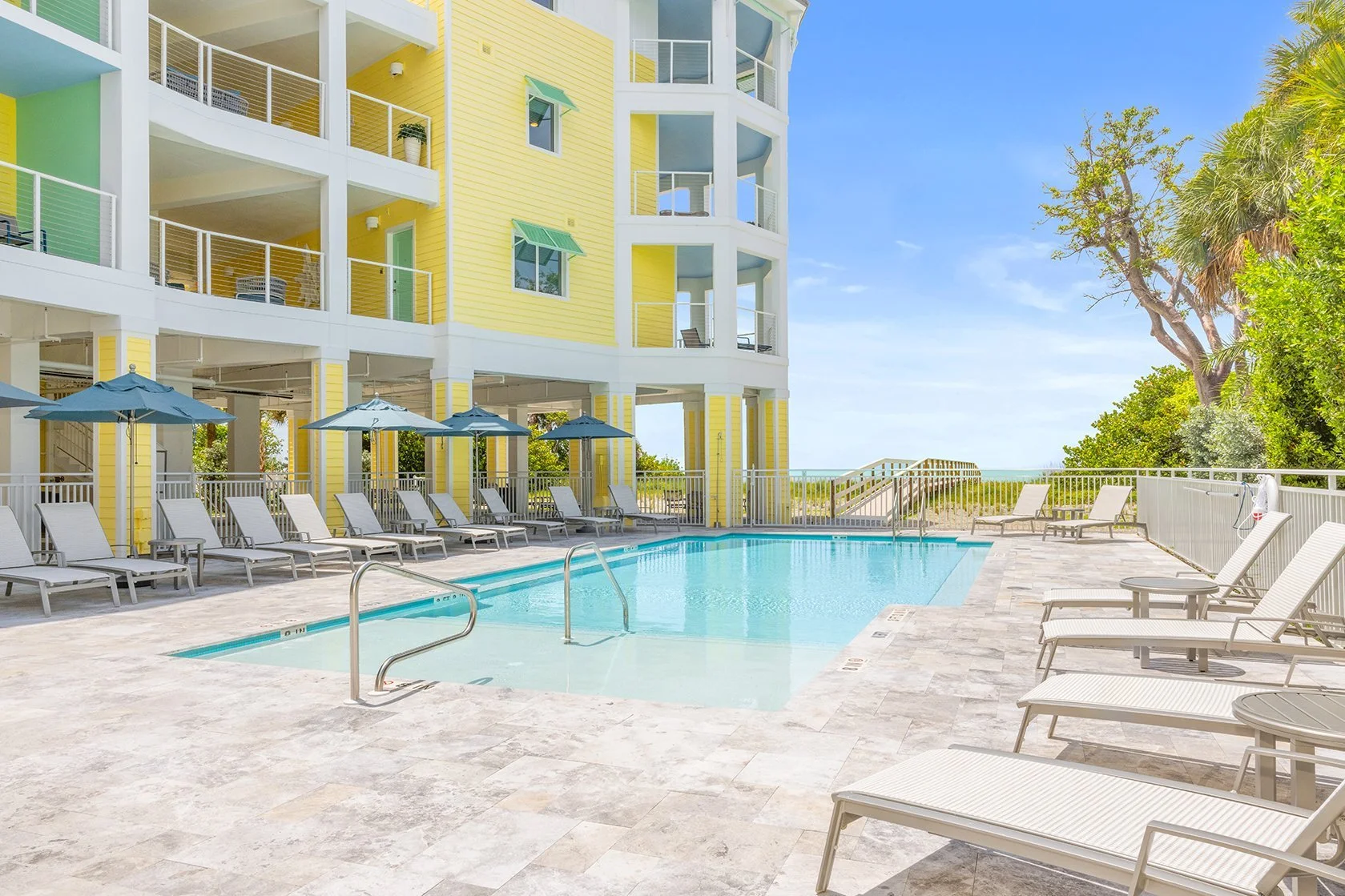 Pool_Boardwalk.jpg