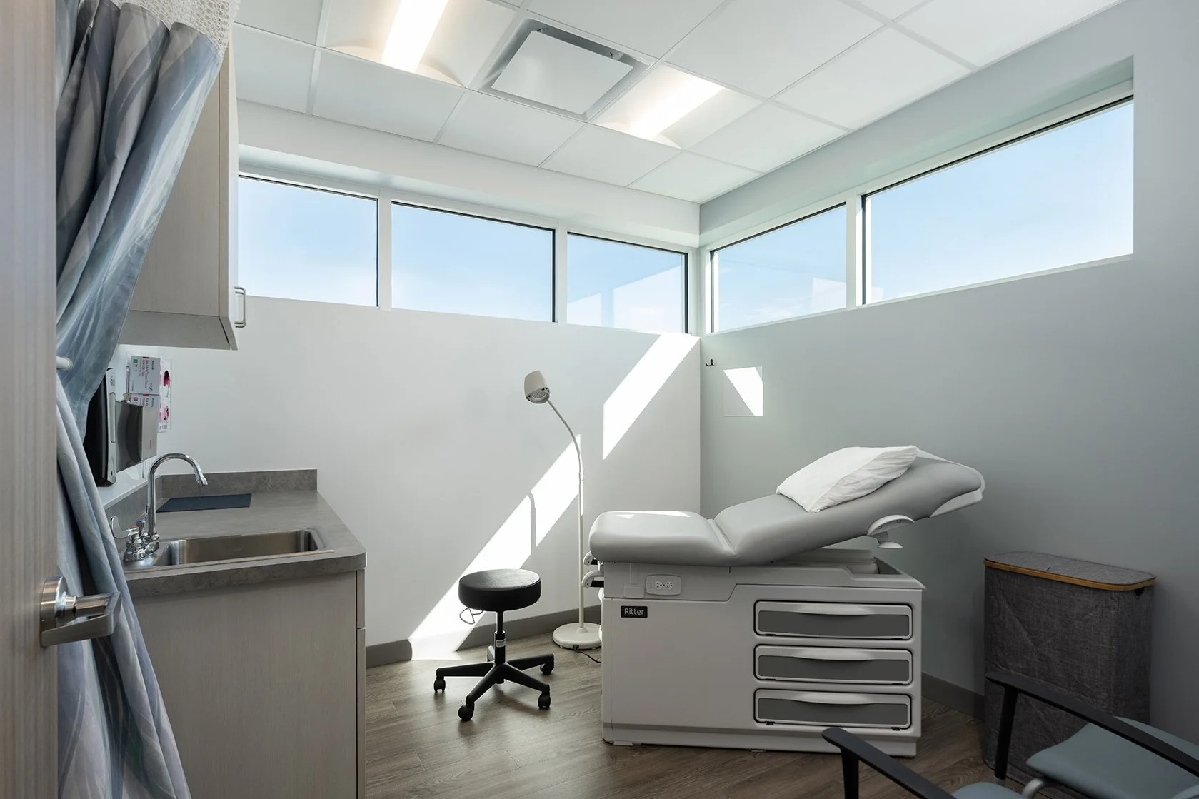 StevensConstruction_PremierWomensExamRoom1.jpg
