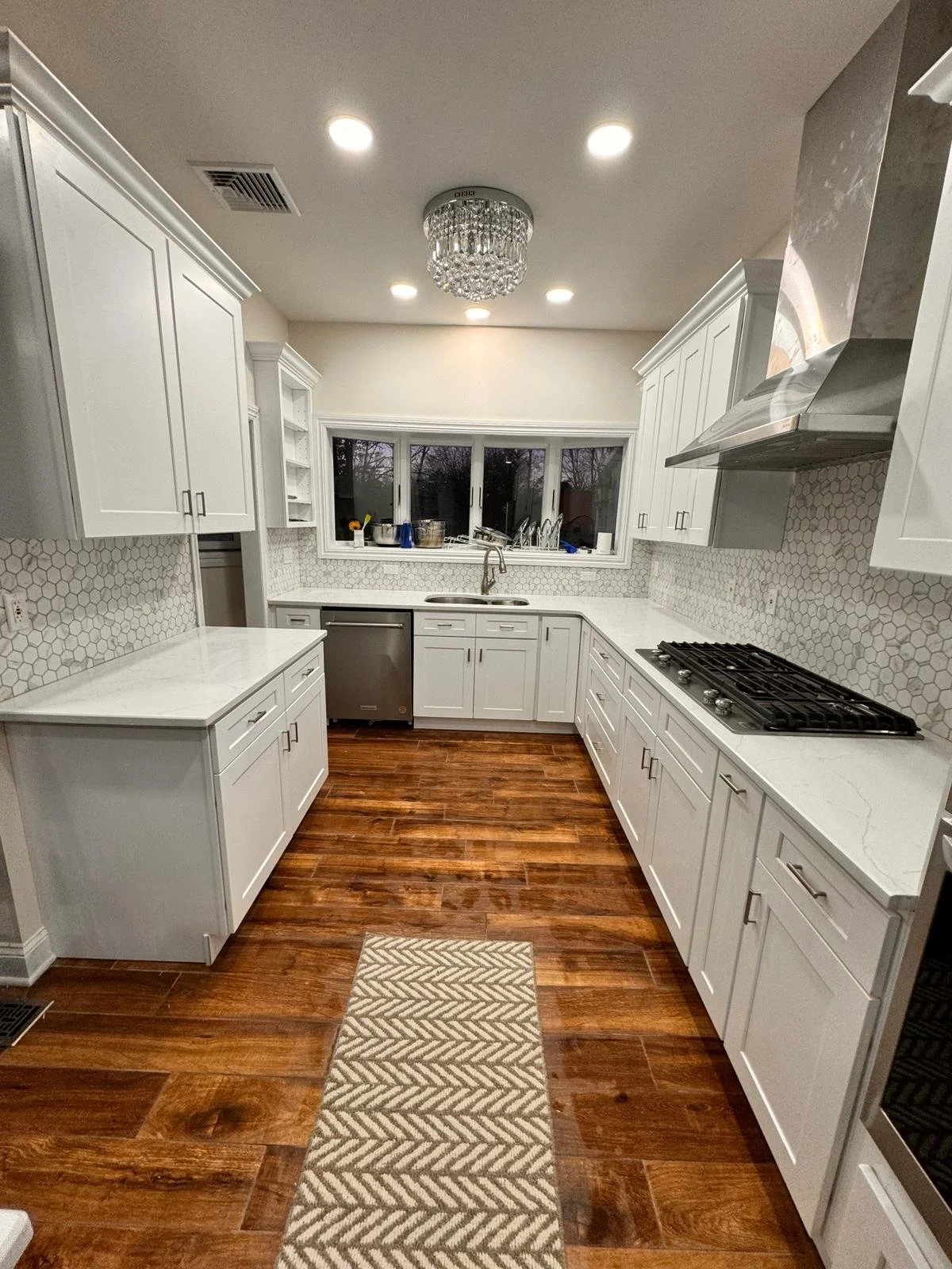 CEG Tiles luxury kitchen backsplash project