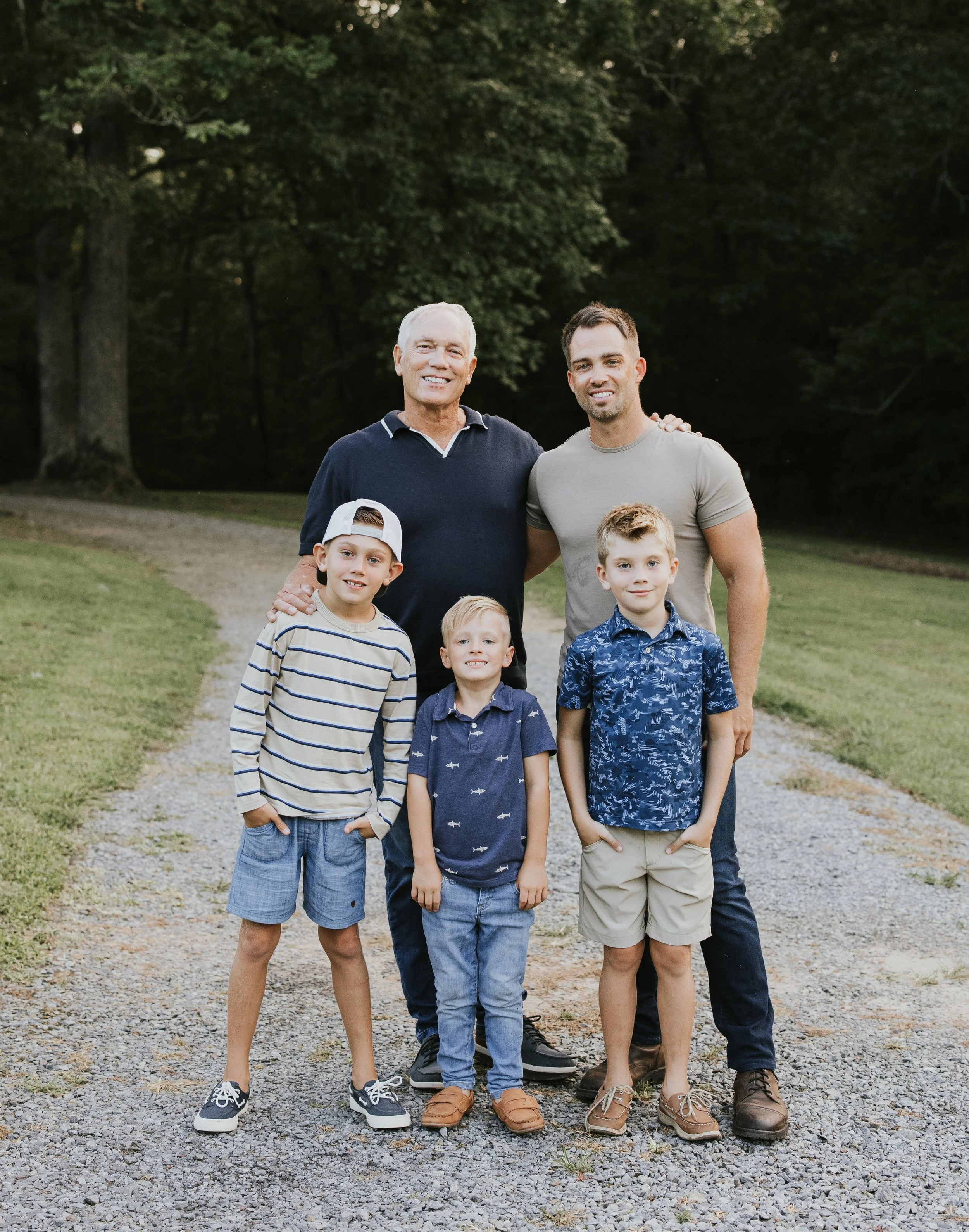 North Georgia Family Photographer | Vacation Cabin Session in Blue ...