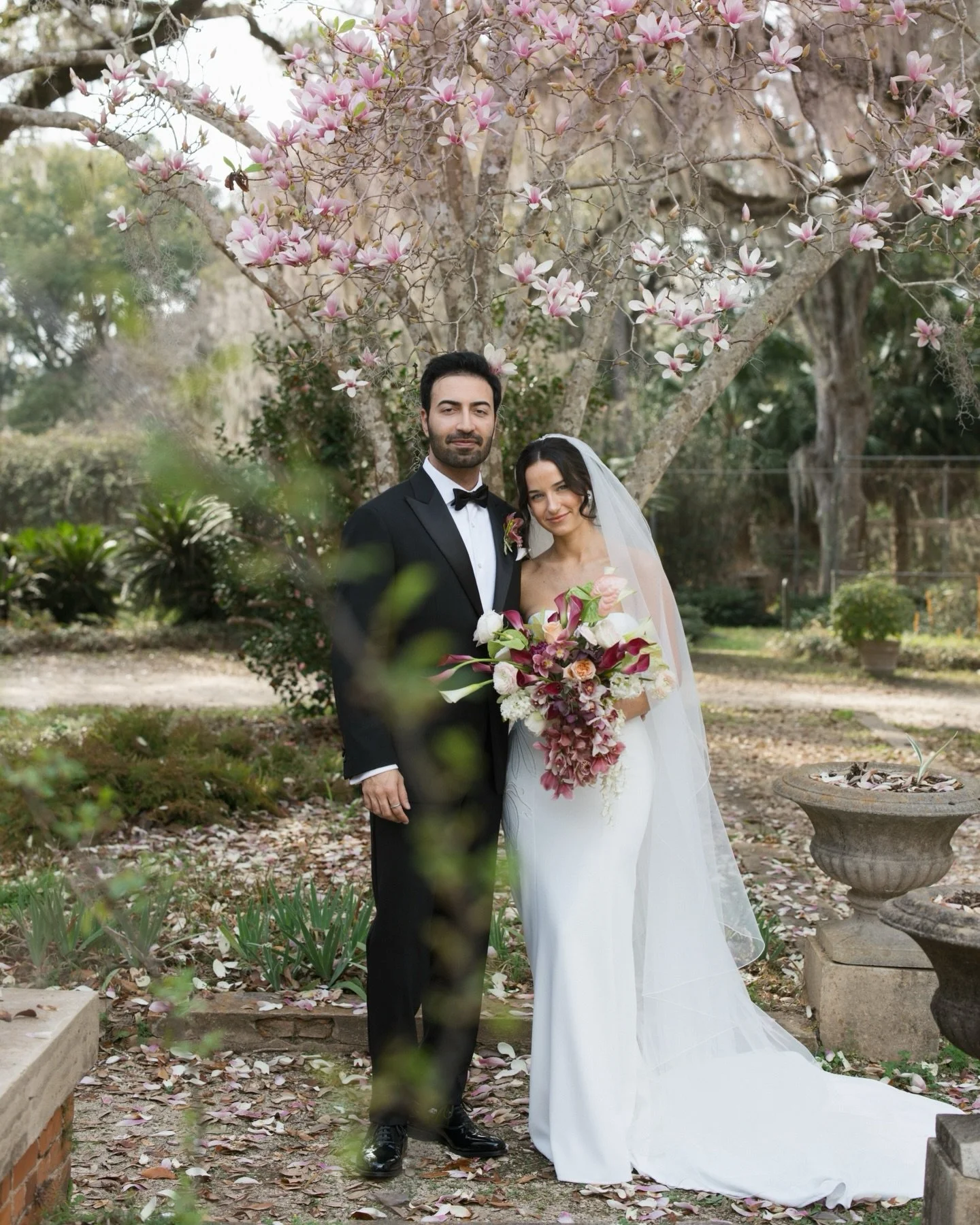 Rachel Grace &amp; Shawn&rsquo;s Florida wedding last weekend has me so ready for spring 🌸 Congrats to Mr. &amp; Mrs. Hakimi, it was truly an honor capturing your absolutely beautiful day 🥂