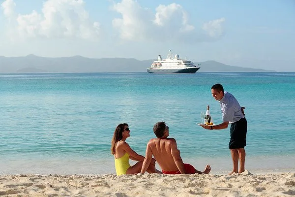Which Cruise Line is the Best for Your Caribbean Trip?