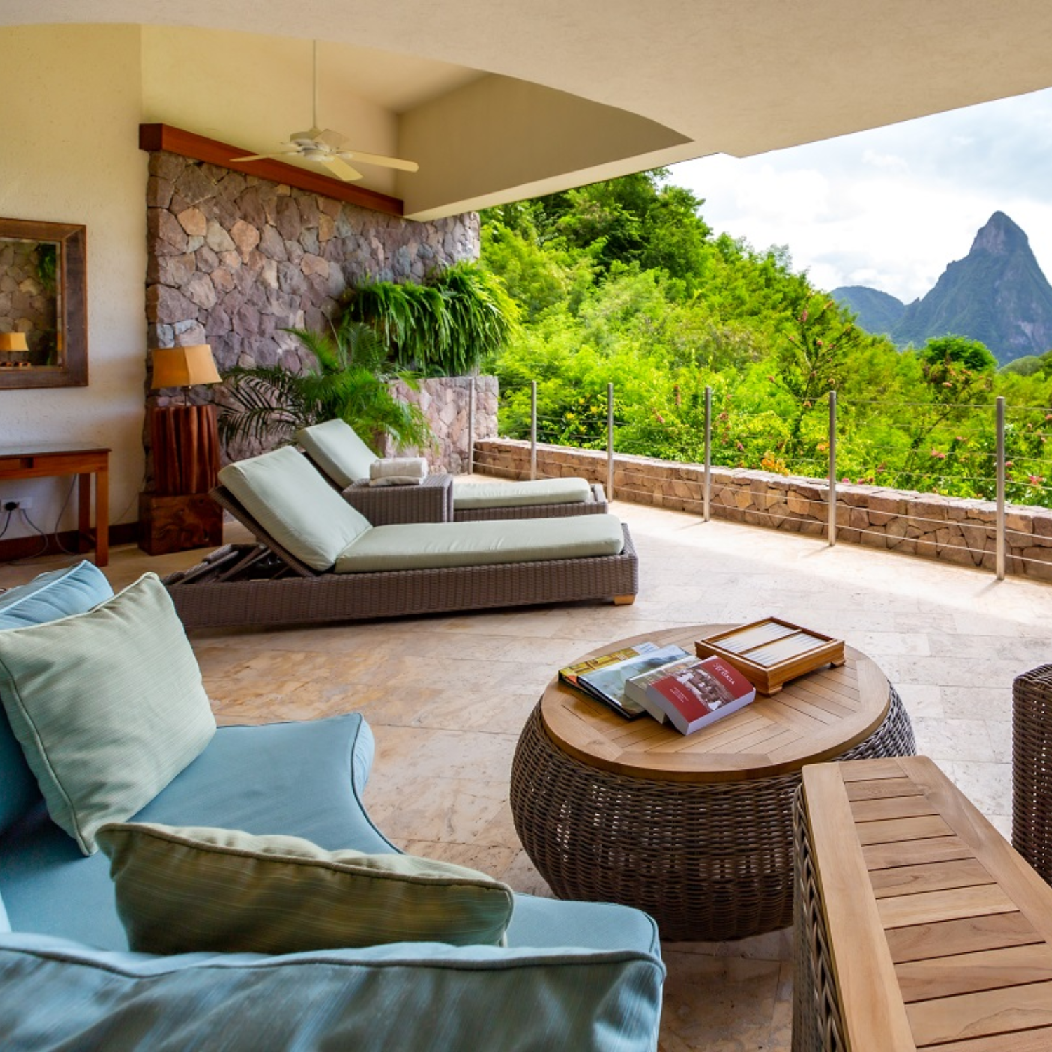 Jade Mountain Iconic Sanctuary .png